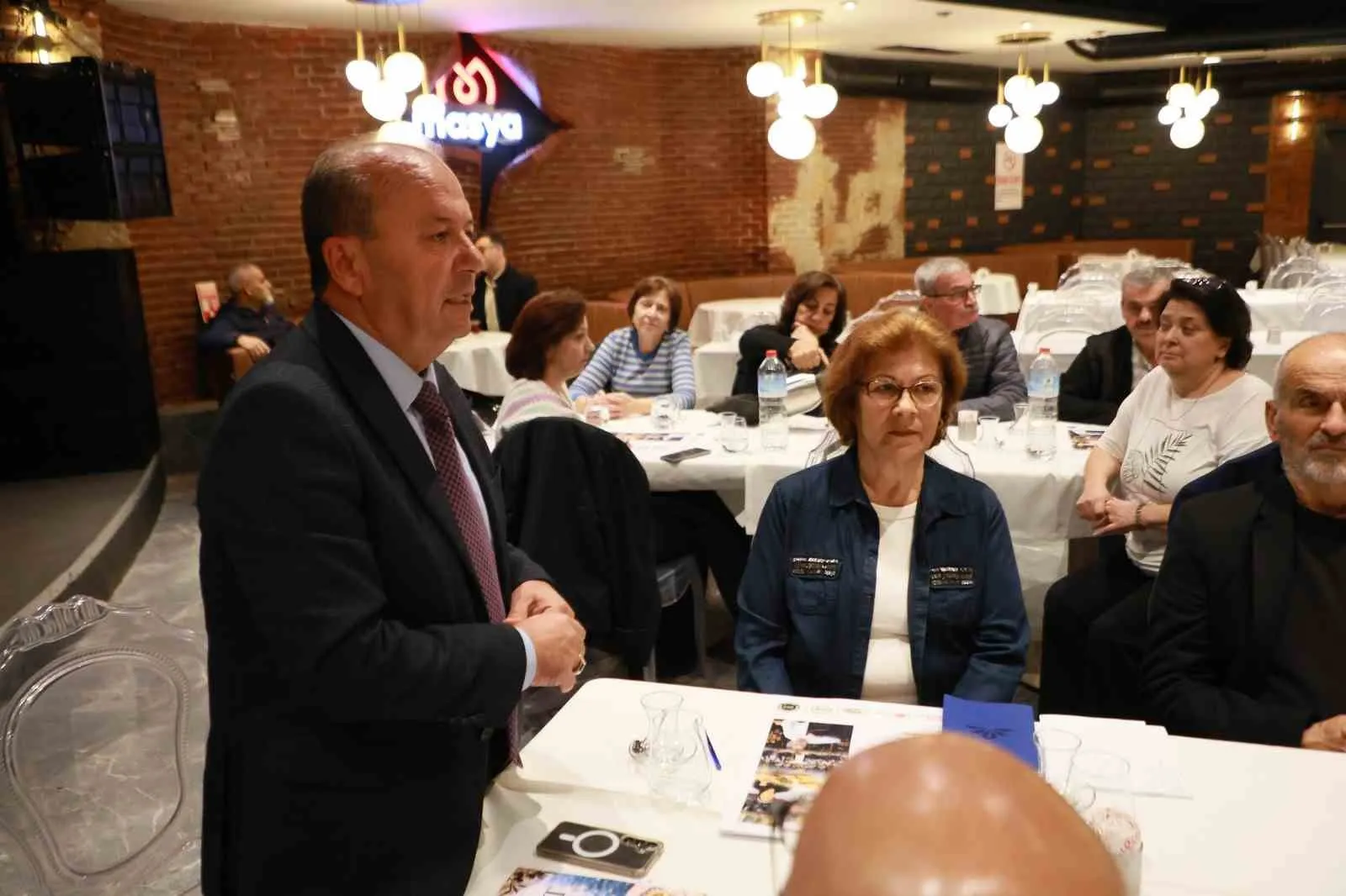 Girit’in kadim mirası Yunusemre’de hayat buluyor: Lezzet ve tarih aynı sahnede