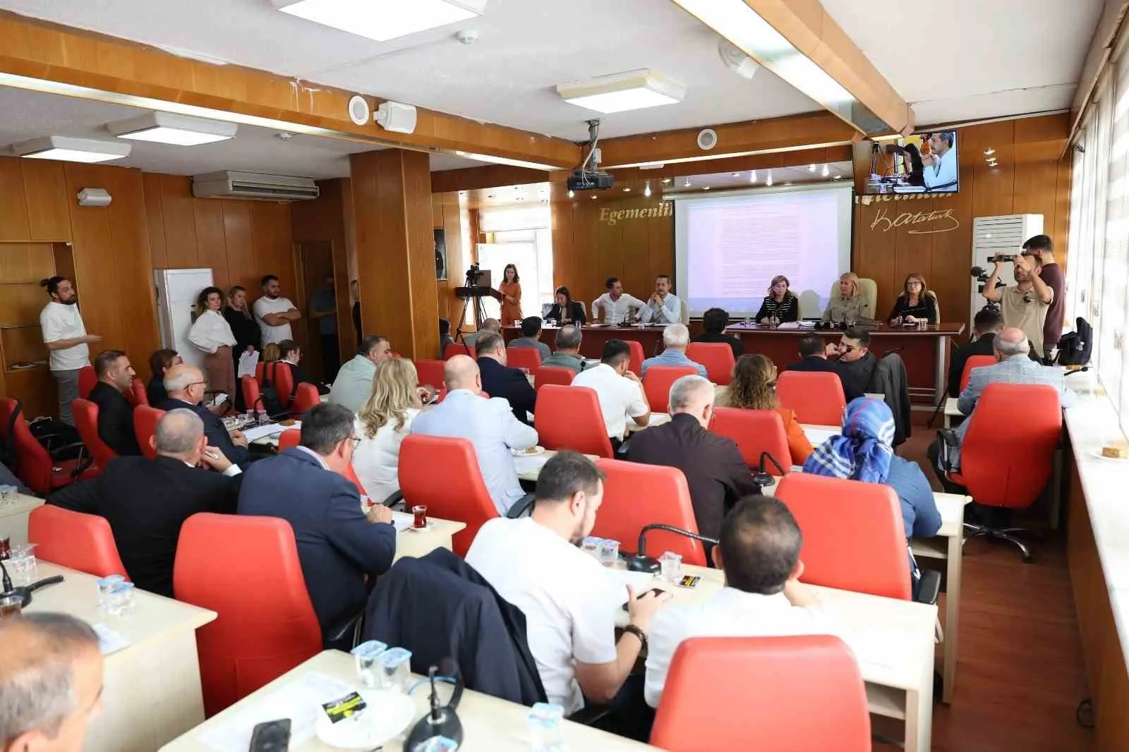 Merkezefendi’de dev yatırım dönemi: 2027 bütçesine meclis onayı