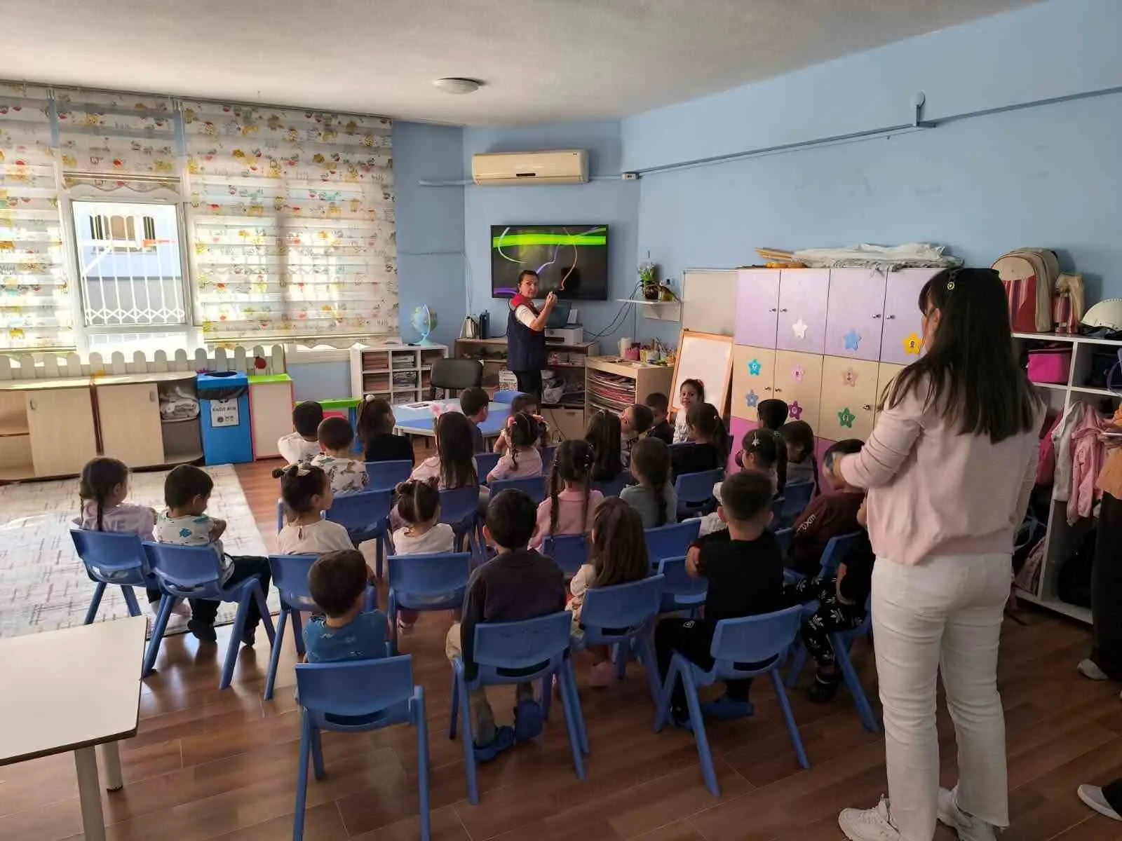 Geleceğin bilinçli tüketicileri Köşk'te yetişiyor: Miniklere tasarruf dersi