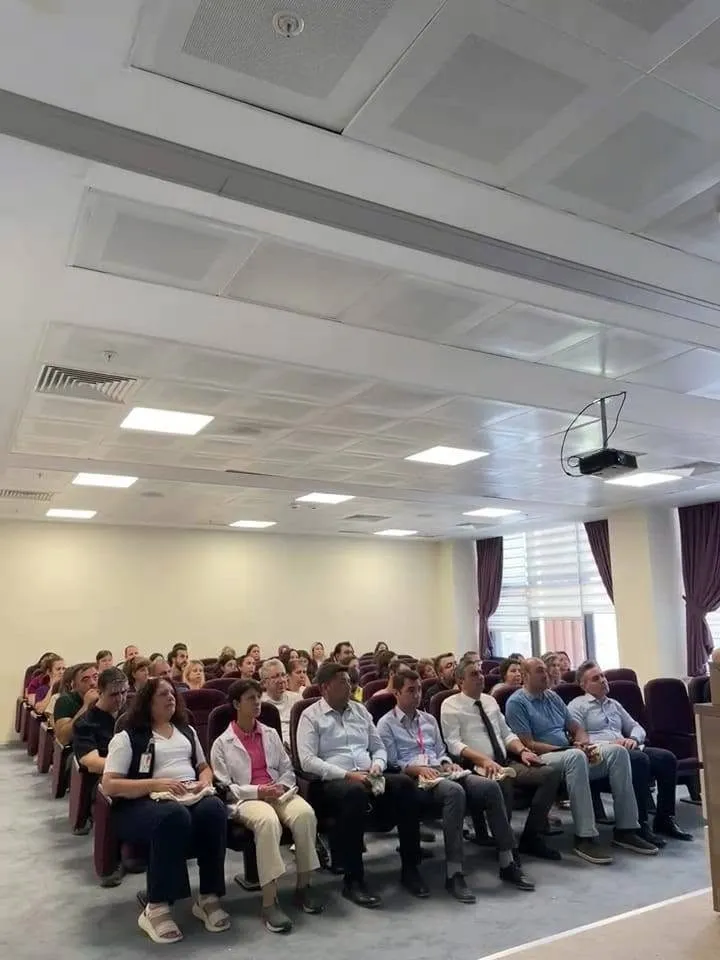 Sağlık çalışanlarına kritik eğitim: Bağımlılıkla mücadelede yeni dönem