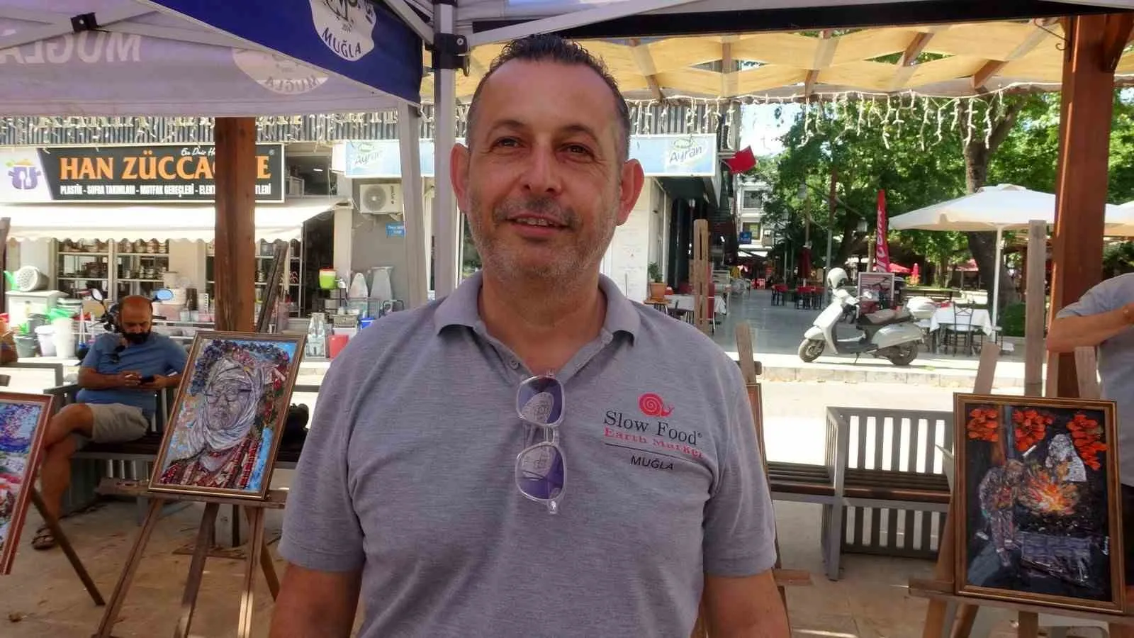 Menteşe’de lezzet şöleni: Tarihi meydan doğal ürünlerle şenlendi