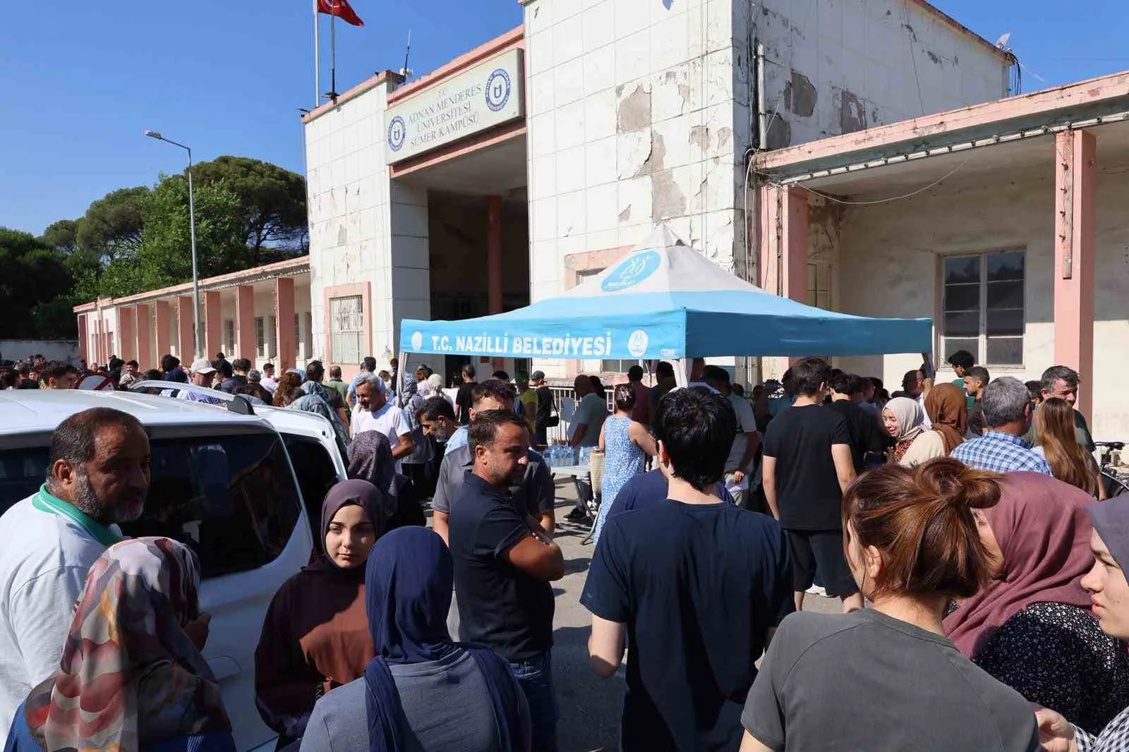 Nazilli’de YKS maratonunda belediye desteği: Adaylar ve aileler yalnız bırakılmadı