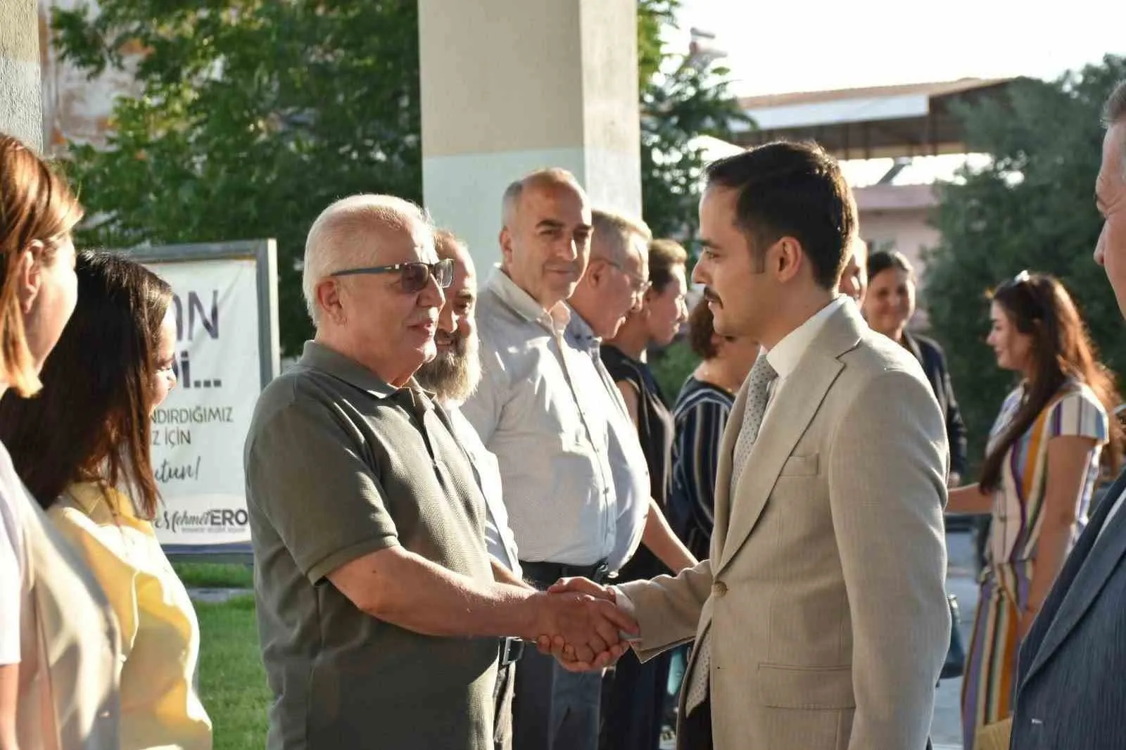 Buharkent’e veda ederken helallik istedi: Gönlüm burada kalacak