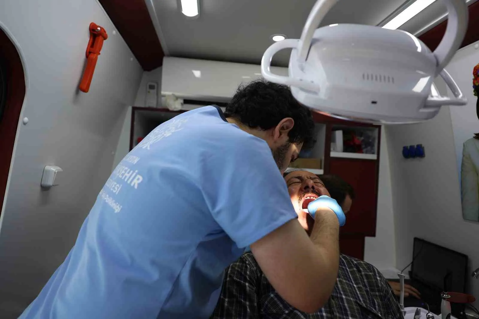 Diş sağlığı ayağınıza geldi: Çine’de ücretsiz klinik dönemi