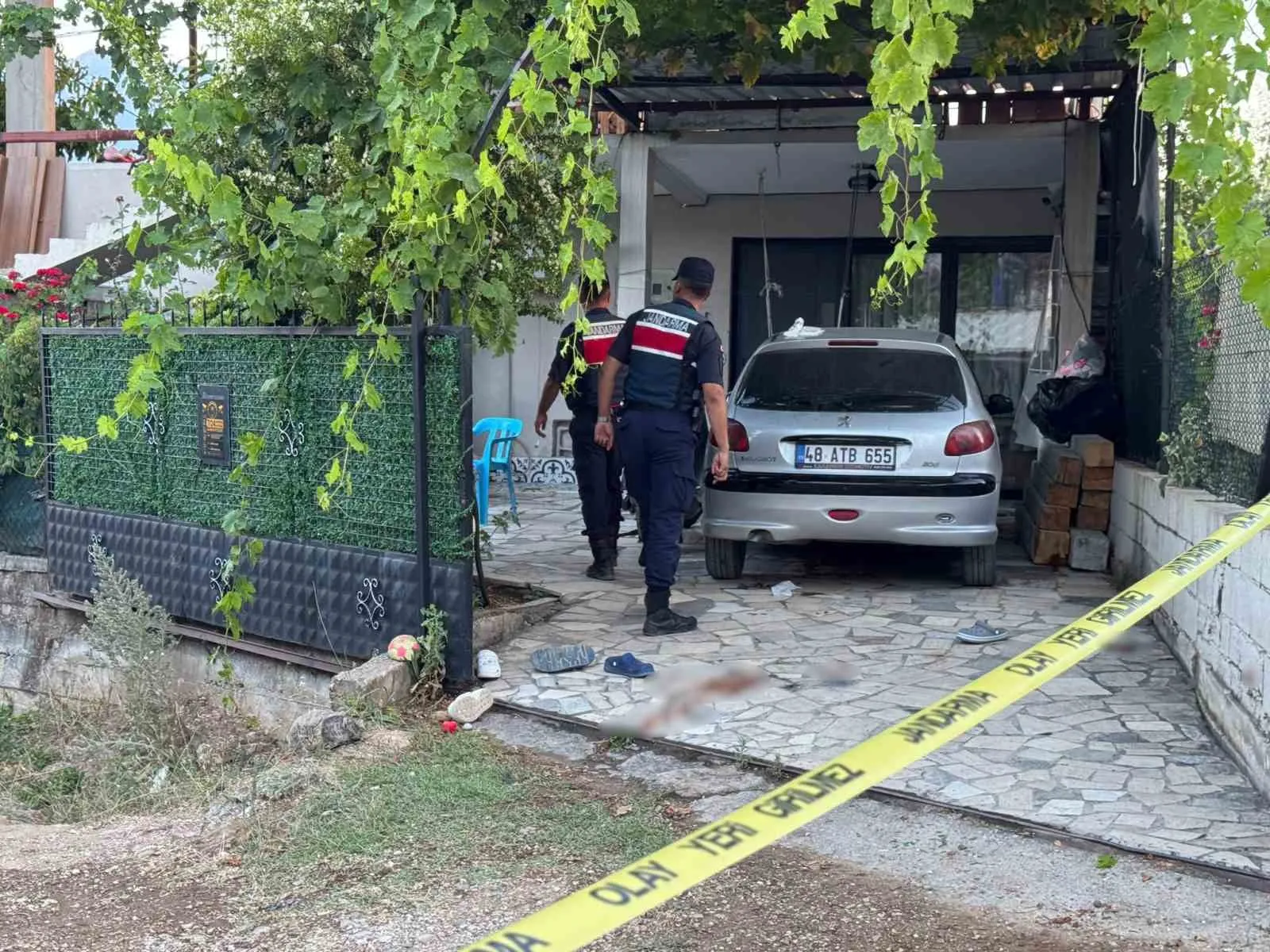 Kapı gıcırtısı yüzünden dehşet saçtı: 6 yıllık tedavi geçmişi ortaya çıktı