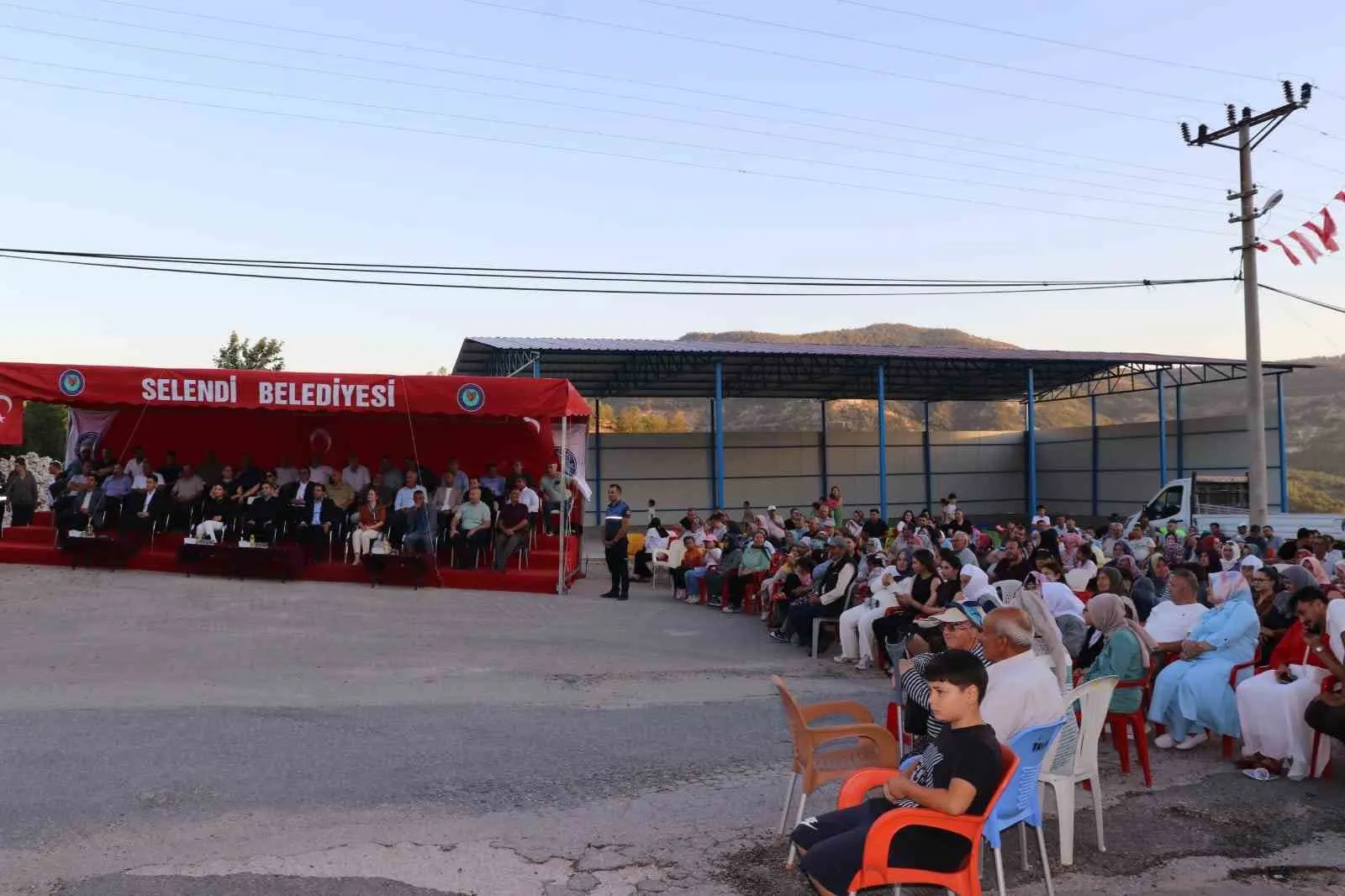 Pınarlar’da kirazın zirvesi belli oldu: Çeyrek asırlık gelenek coşkuyla kutlandı