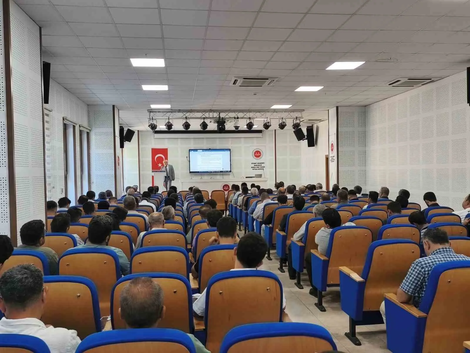 Denizli’de uzmanlık eğitimi: Diyanet taşınmazları dijital sistemle kayıt altına alınıyor