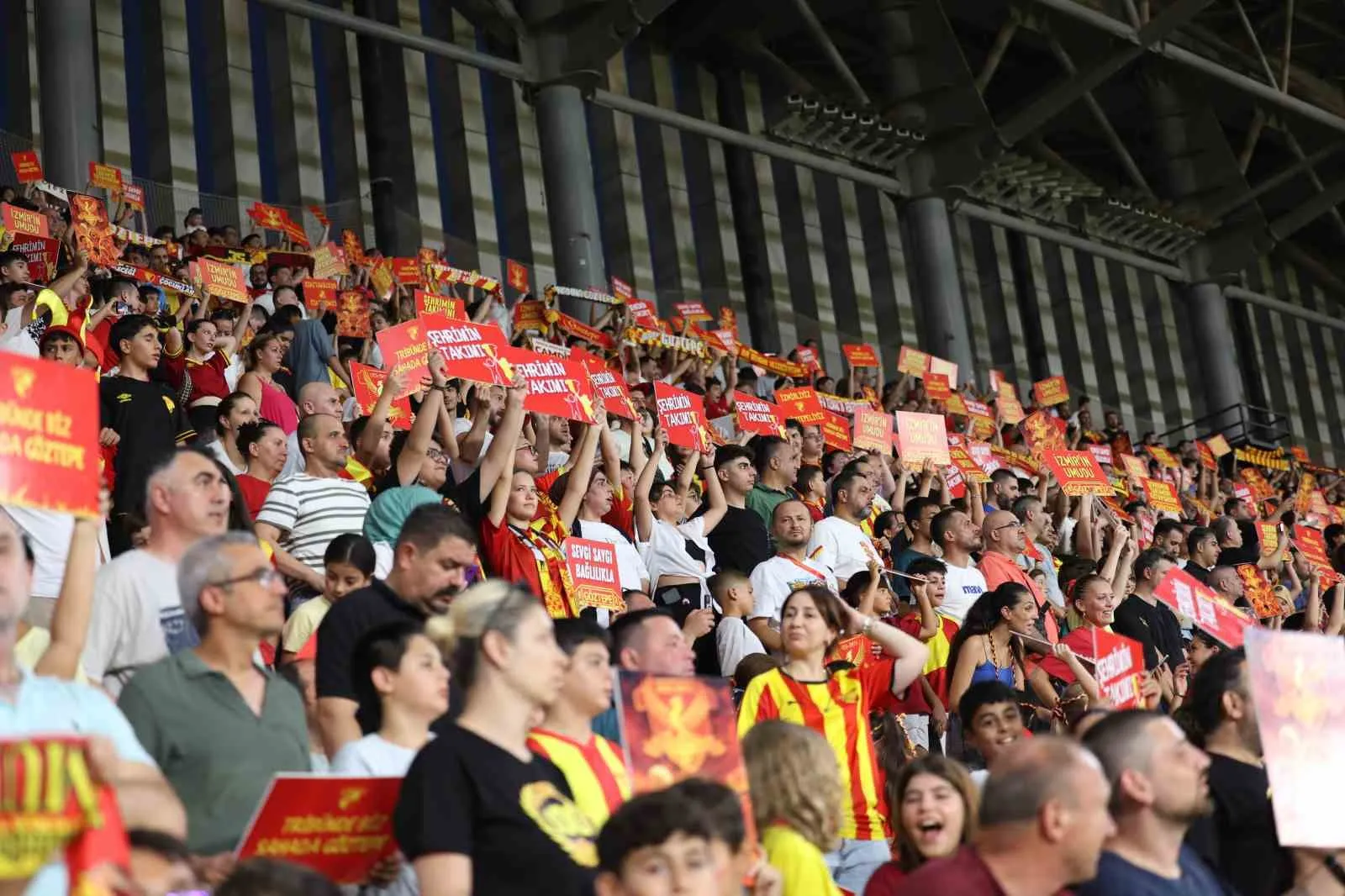 Göztepe'den miniklere karne dopingi: Başarıyı ödüllendiren dev kampanya başlıyor