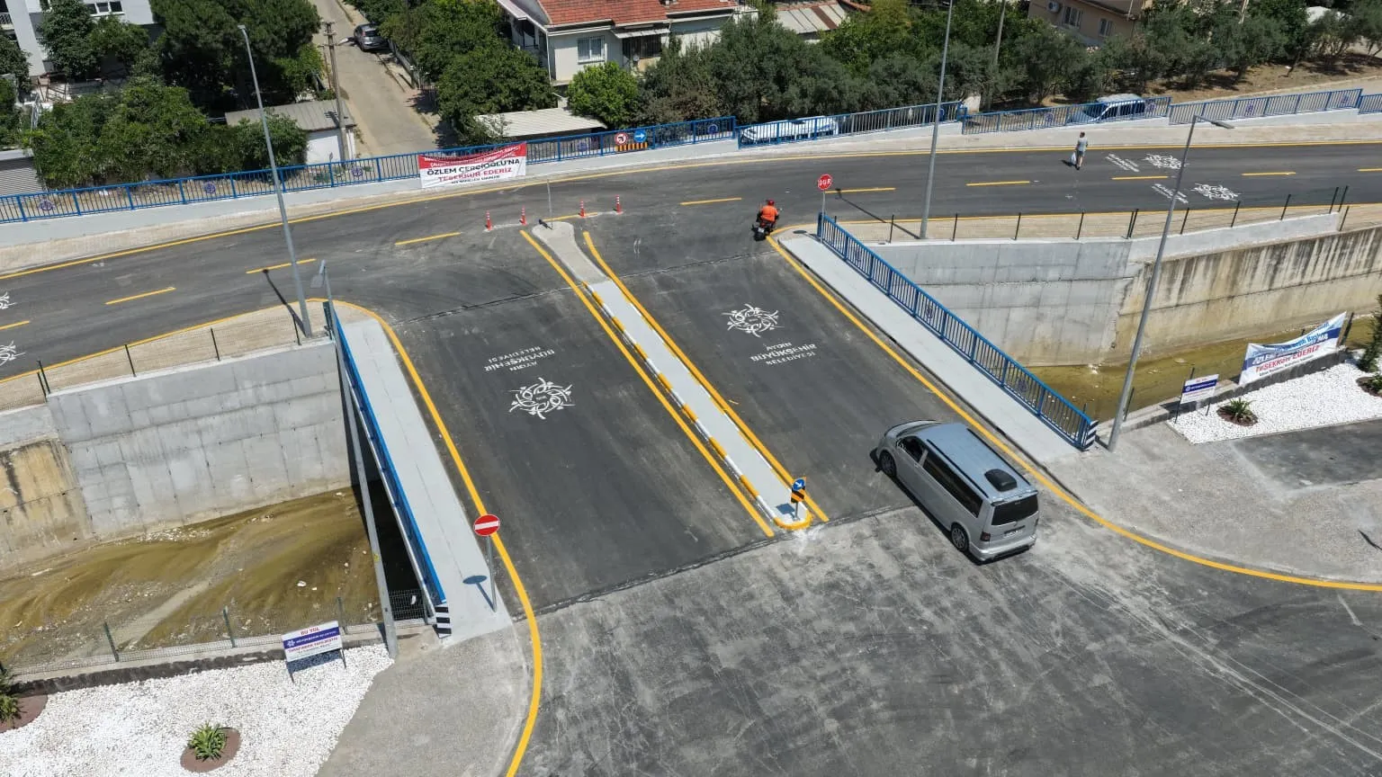 Aydın trafiğinde yeni dönem: İki mahalleyi birbirine bağlayan dev yatırım hizmete açıldı