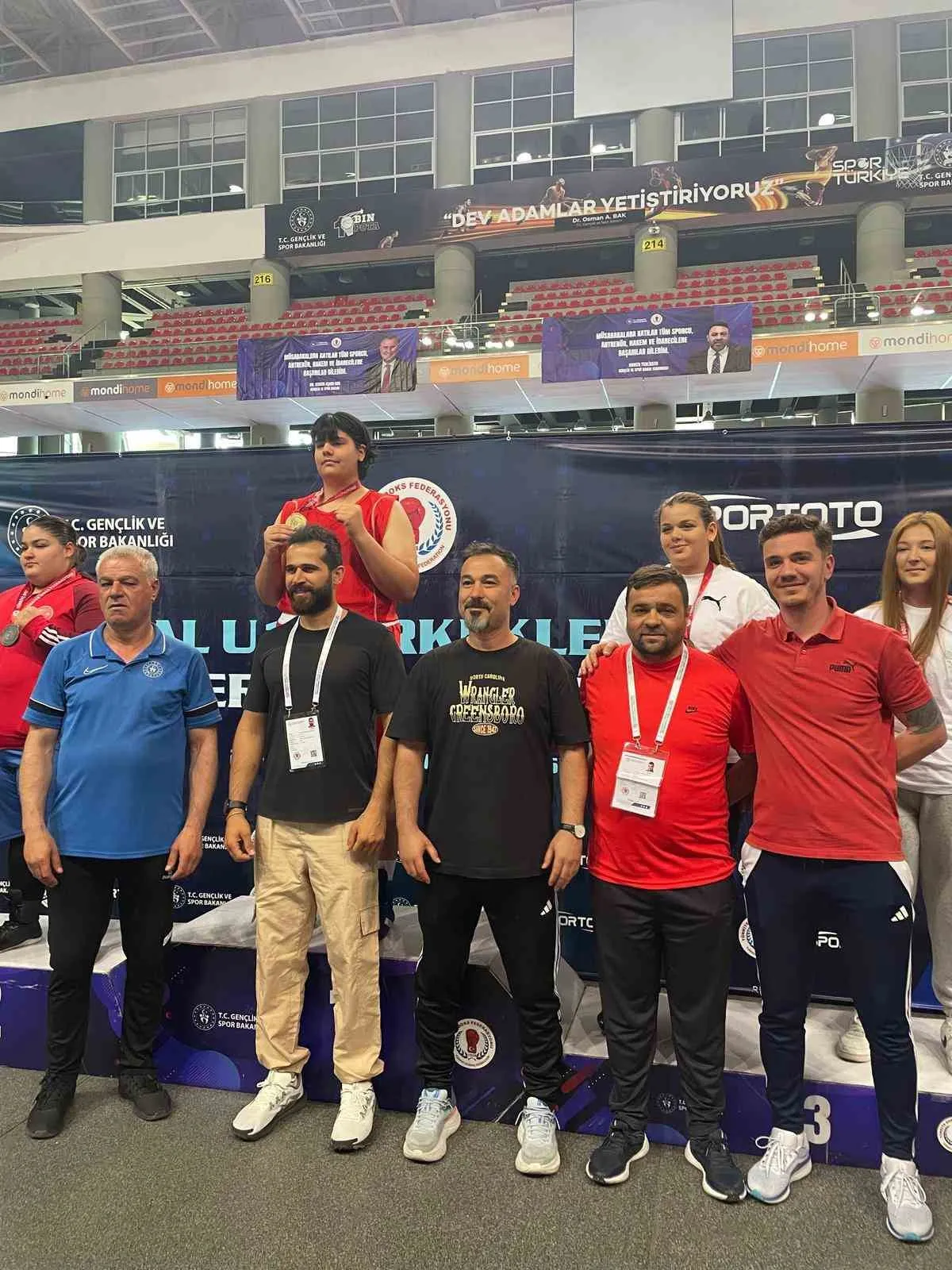 Manisalı genç yetenekten Kayseri’de büyük başarı: Ringde bronz madalya gururu