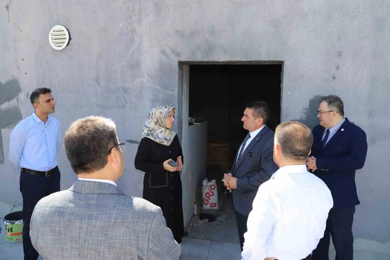 Saruhanlı’nın eğitim vizyonuna dev yatırım: Rektör Kibar inşaat alanını denetledi