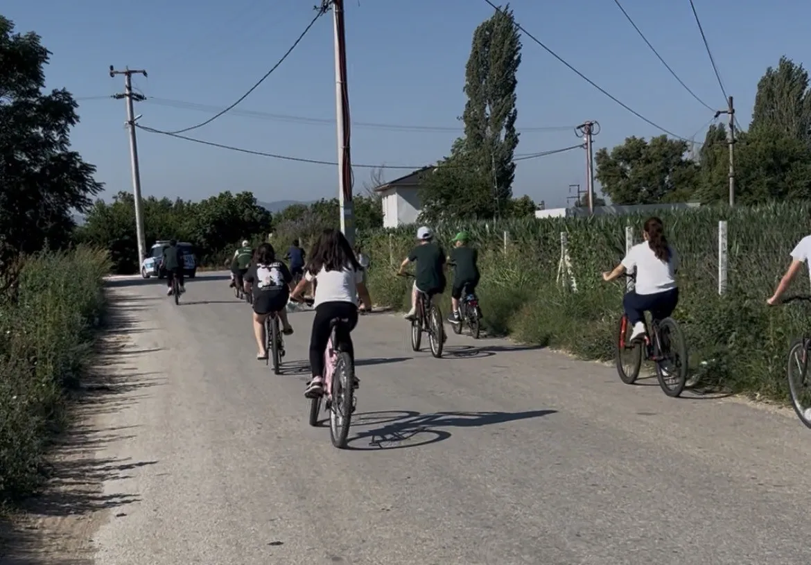 Bayındır'da pedal çevirenler bağımlılığa karşı tek yürek oldu