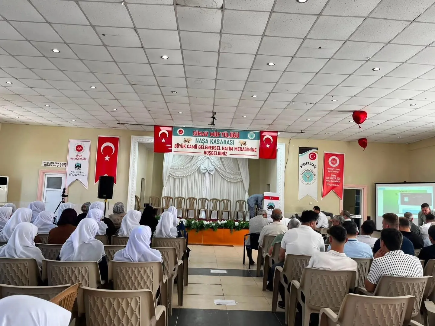 Naşa'da Kur'an ziyafeti: Minik öğrencilerin hatim heyecanı