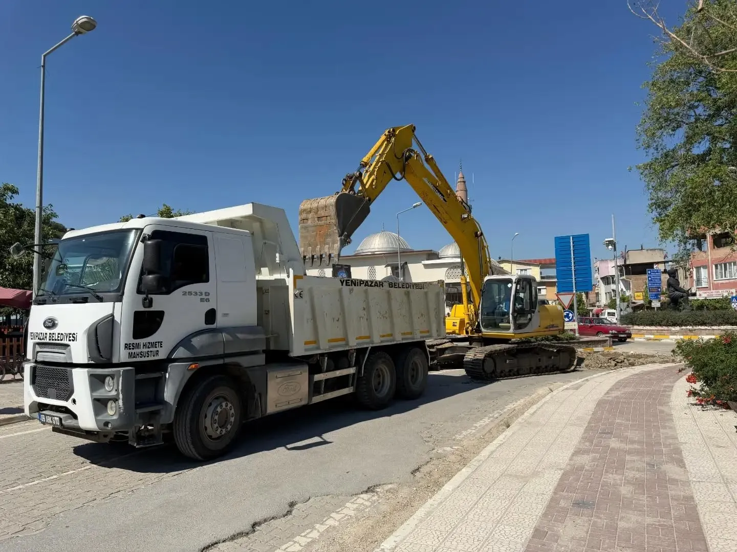 Yenipazar’da beklenen değişim başladı: Ulaşım konforu için düğmeye basıldı