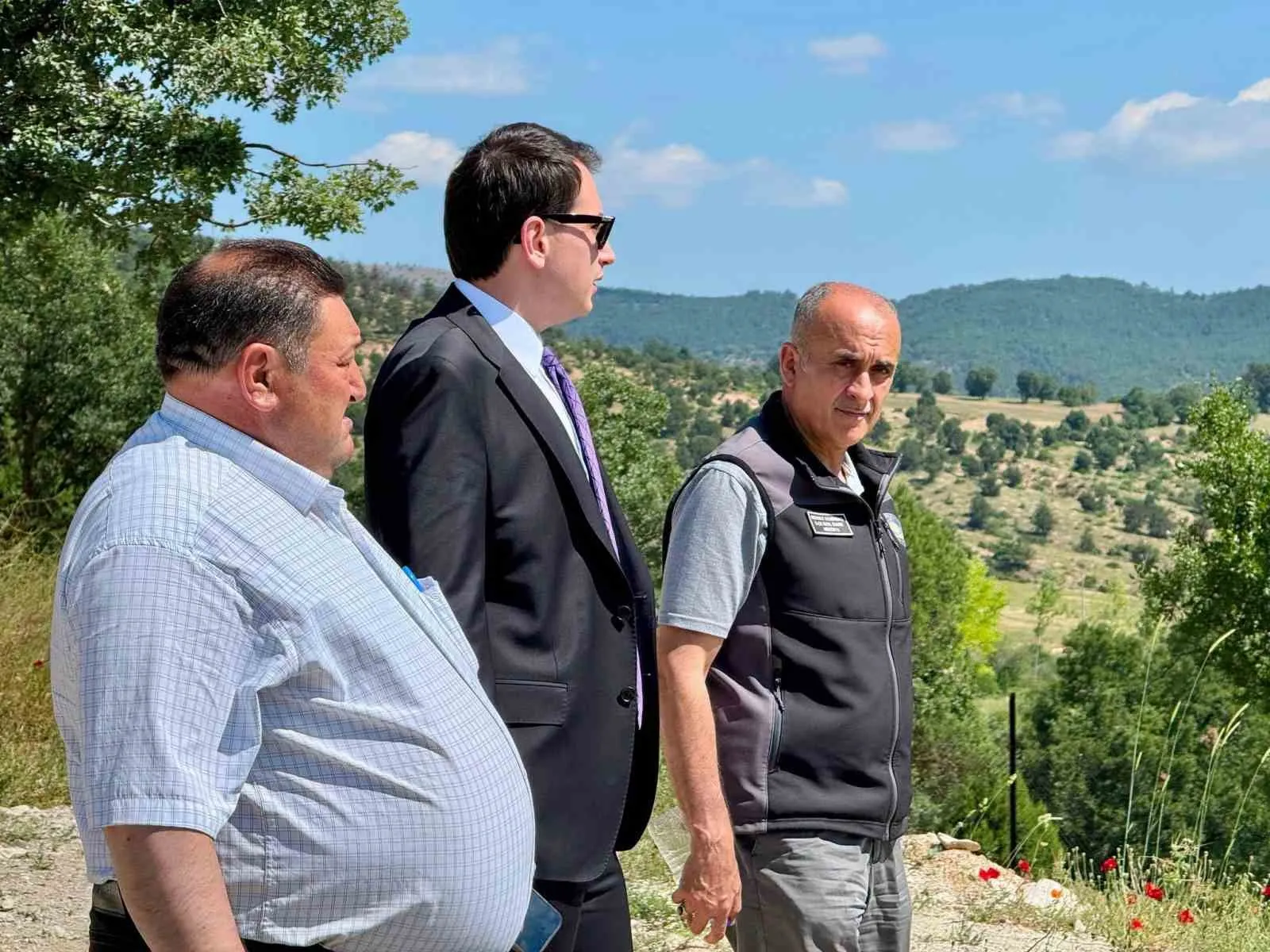 Hisarcık'ta çözüm odaklı ziyaret: Kaymakam Atam'dan köylüye yakın markaj