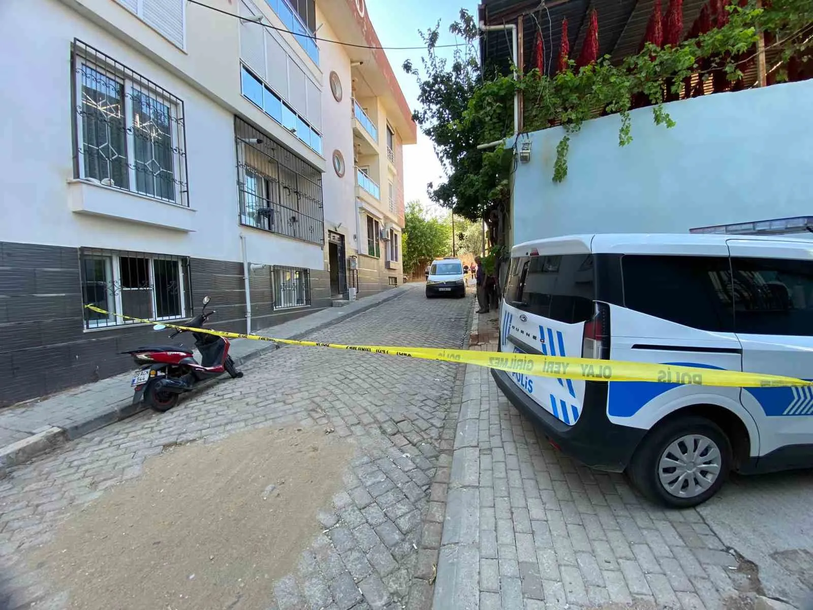 Nazilli'de dehşet anları: Eşinden boşanma aşamasındaki genç adam evini gazla doldurdu