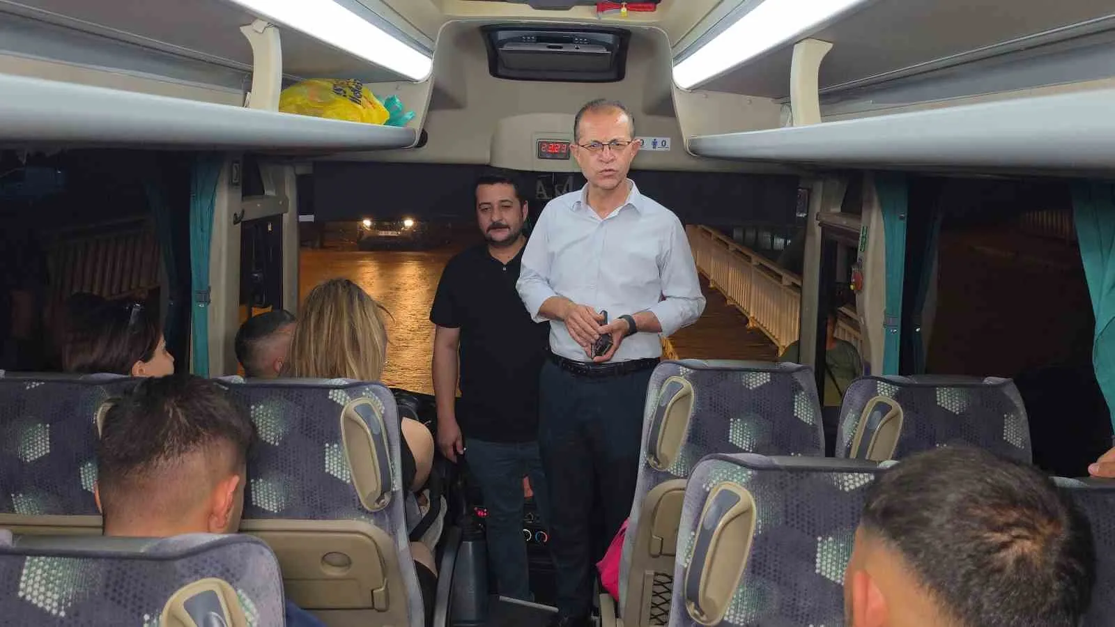 Mezuniyet sevincini başkentte taçlandırdılar: Başkan Doğanca’dan gençlere özel rota