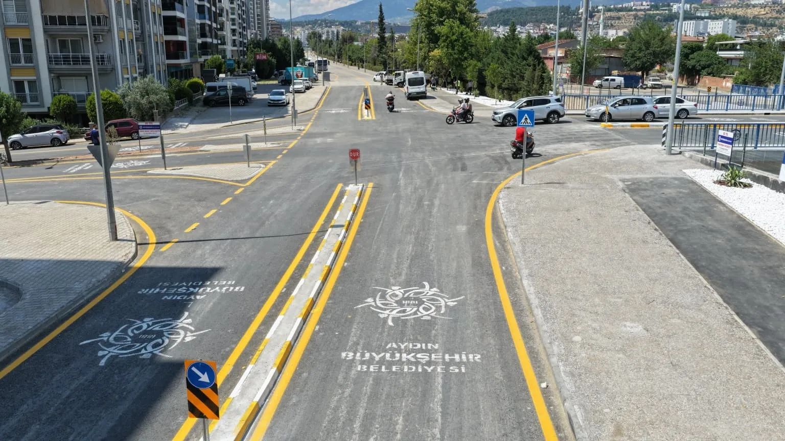 Aydın trafiğinde yeni dönem: İki mahalleyi birbirine bağlayan dev yatırım hizmete açıldı