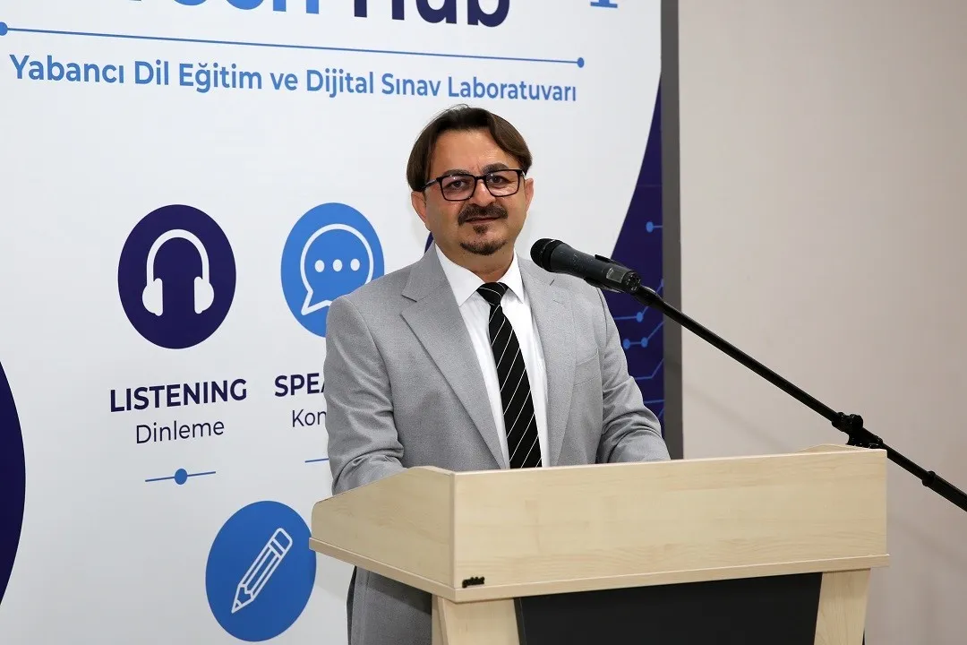 Manisa'da dil eğitiminde dijital devrim: MCBÜ'den dev yatırım