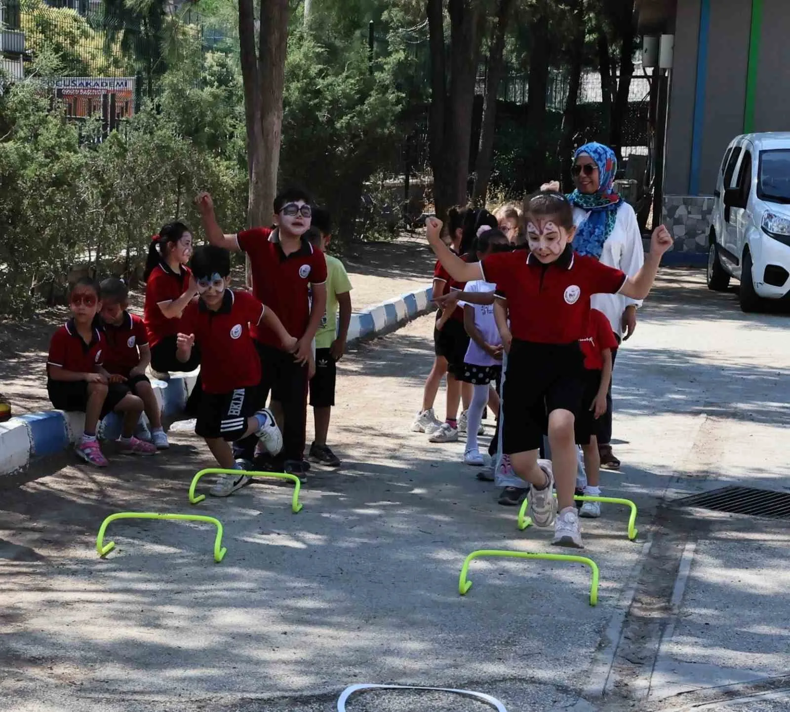 Minik öğrencinin ilk mektubu Manisa’da yüzleri güldürdü