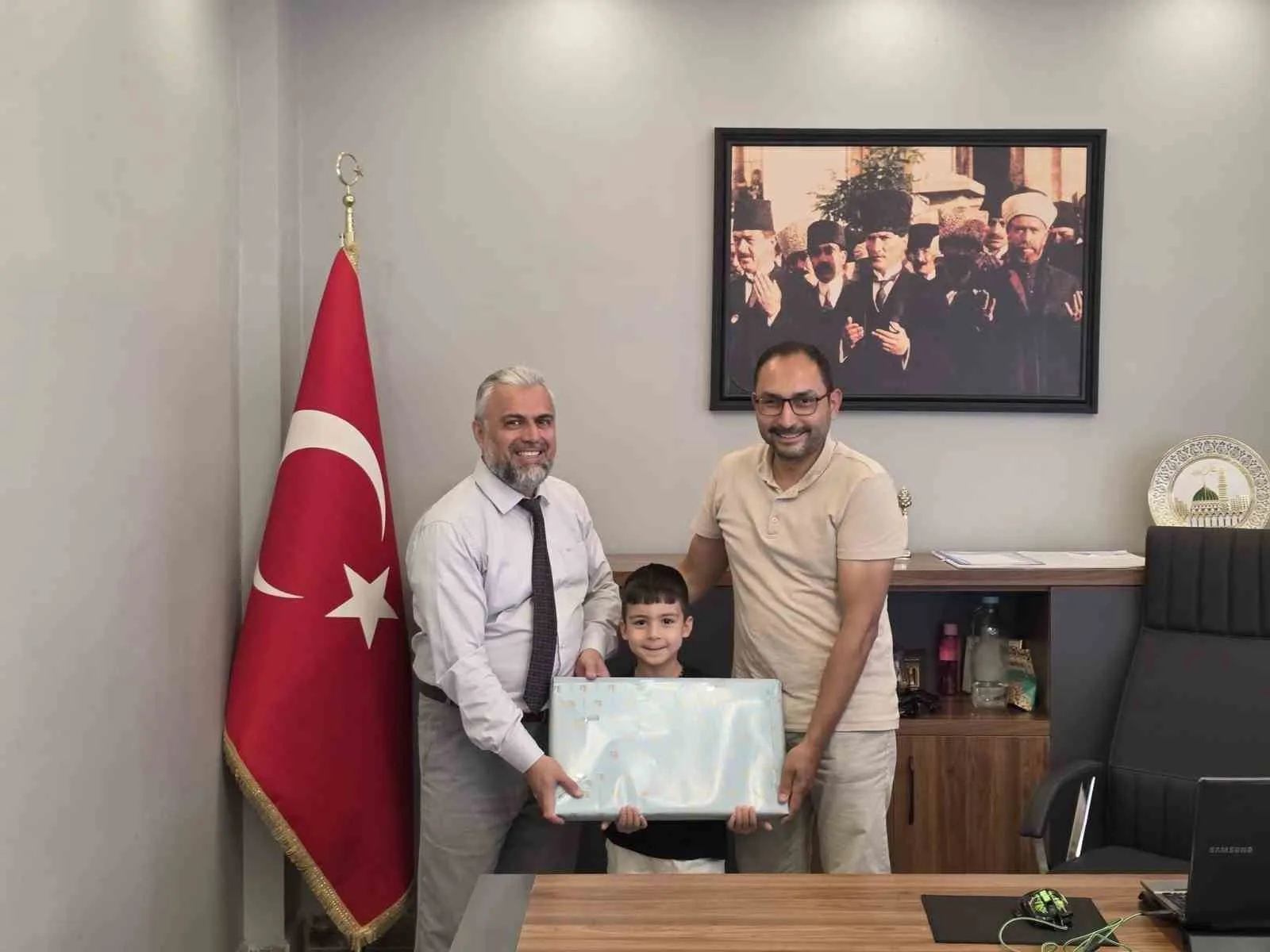 Köşk’te manevi heyecan: Peygamberimizin hayatını en iyi o bildi