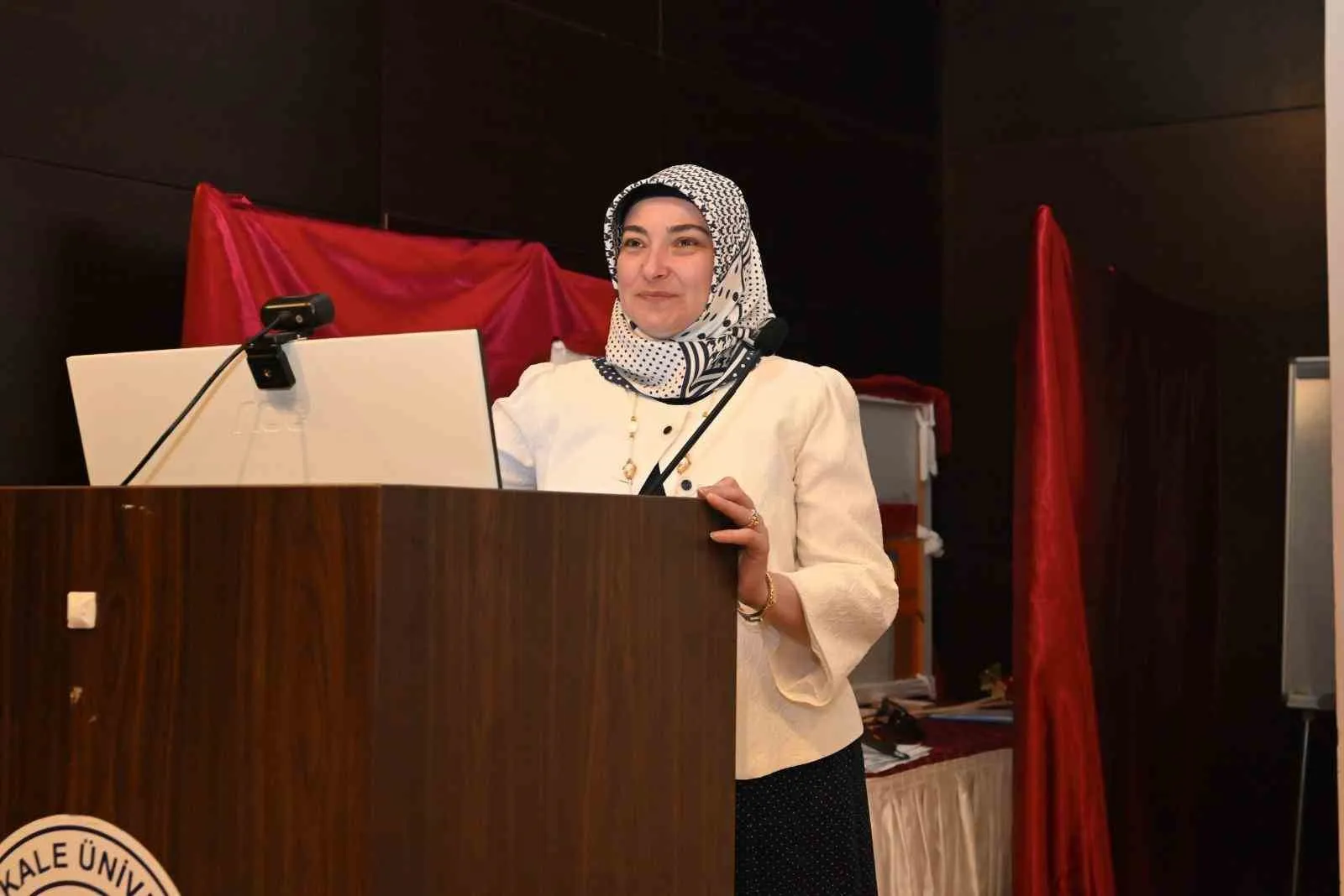 Görünmez engelleri sanatla aştılar: Şizofreni hastalarından hayata güçlü mesaj