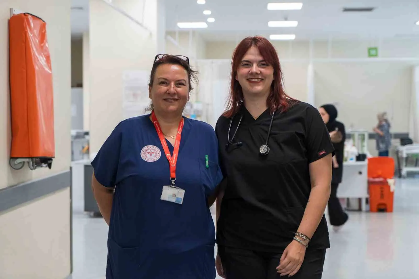 Çocukken koridorlarında koştuğu hastanede şimdi annesiyle şifa dağıtıyor