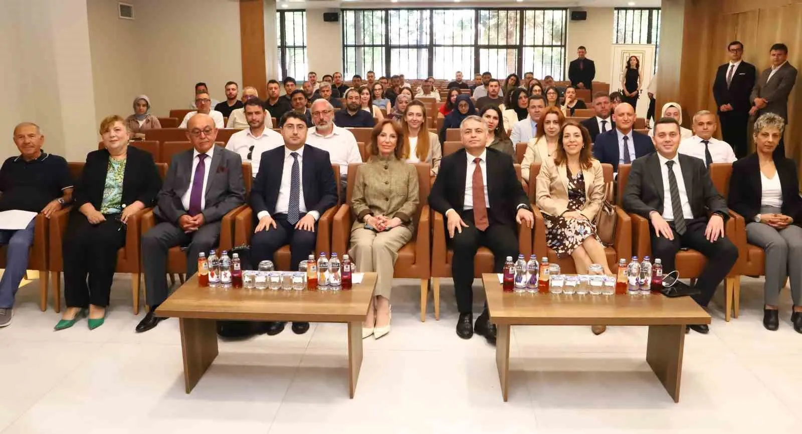 Kütahya sanayicisi ihracatta vites yükseltiyor: Destekler masaya yatırıldı