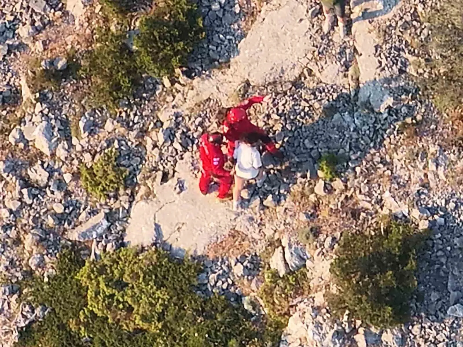 Spil Dağı'nda nefes kesen operasyon: Tatbikat yapan ekipler hayat kurtardı