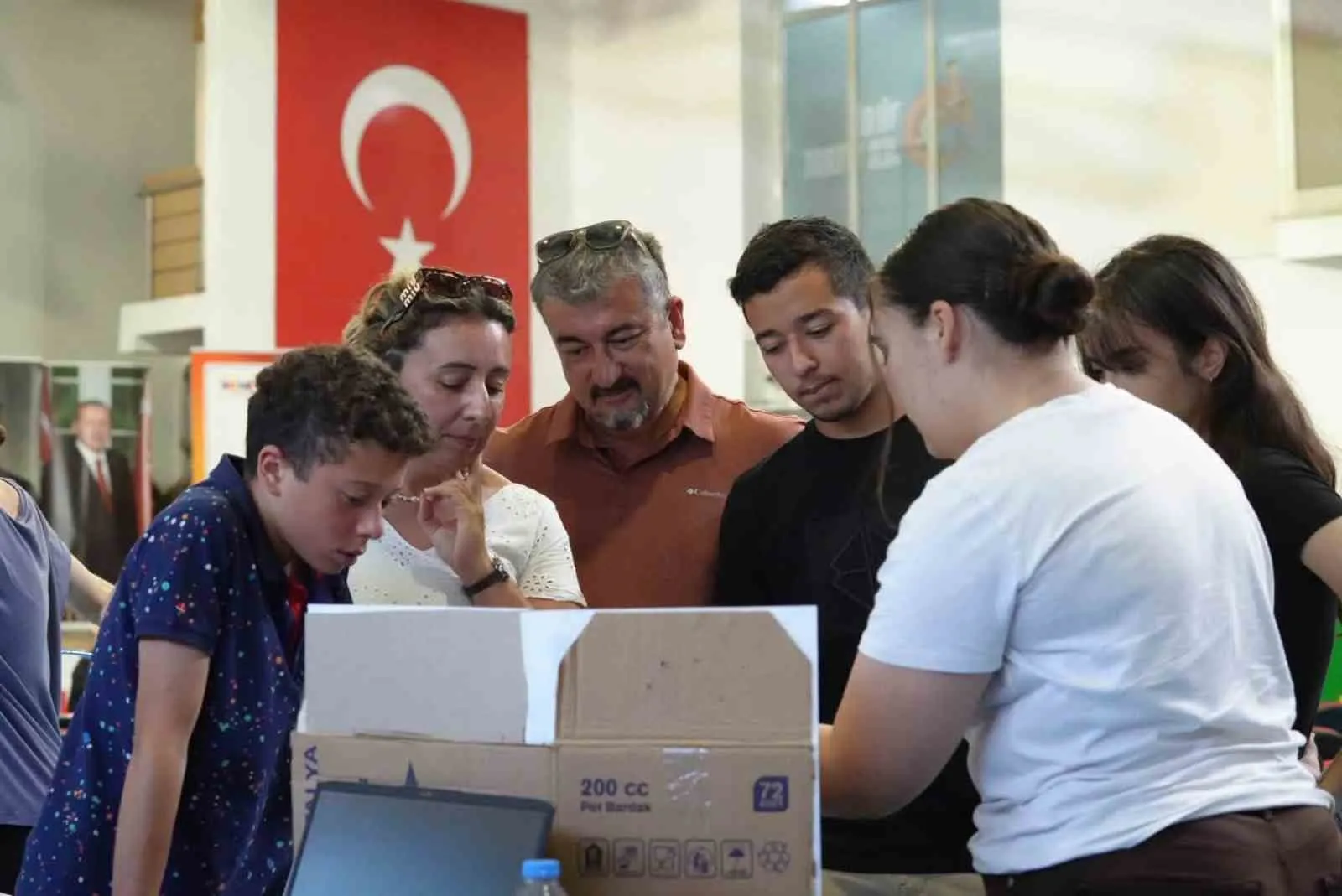 Muğla'nın genç mucitleri sahnede: Geleceğin teknolojisi görücüye çıktı