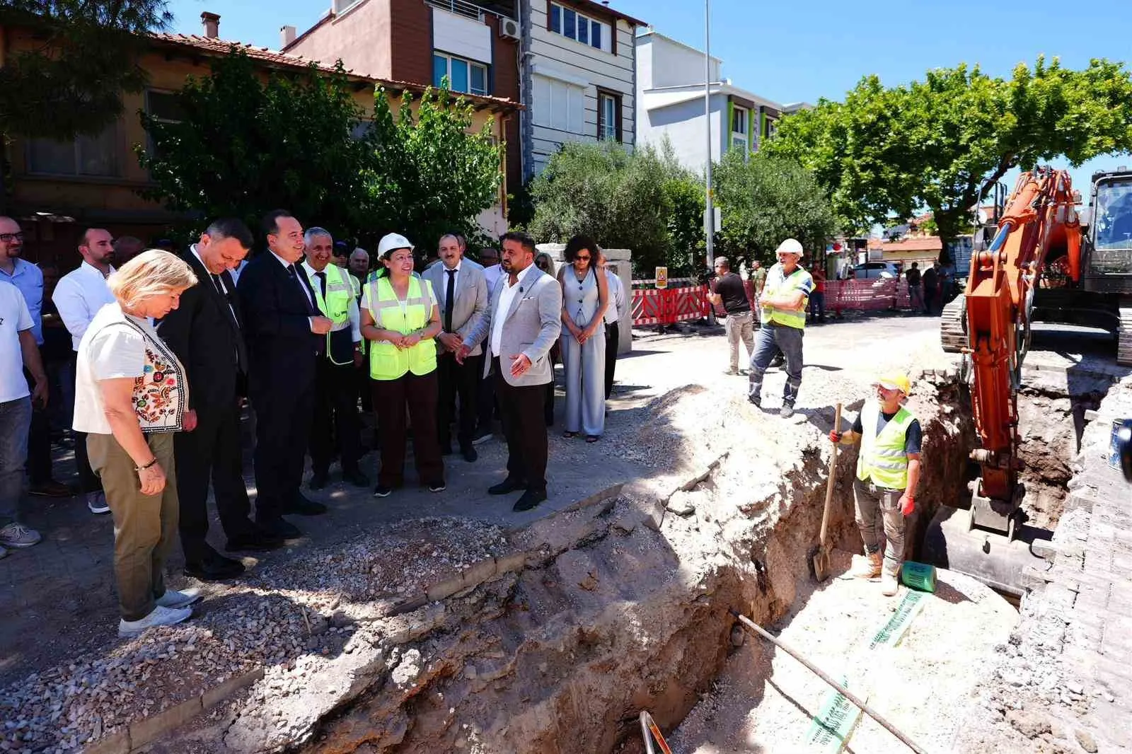 Akhisar’da çeyrek asırlık bekleyiş sona eriyor: 32 milyon liralık dev altyapı hamlesi