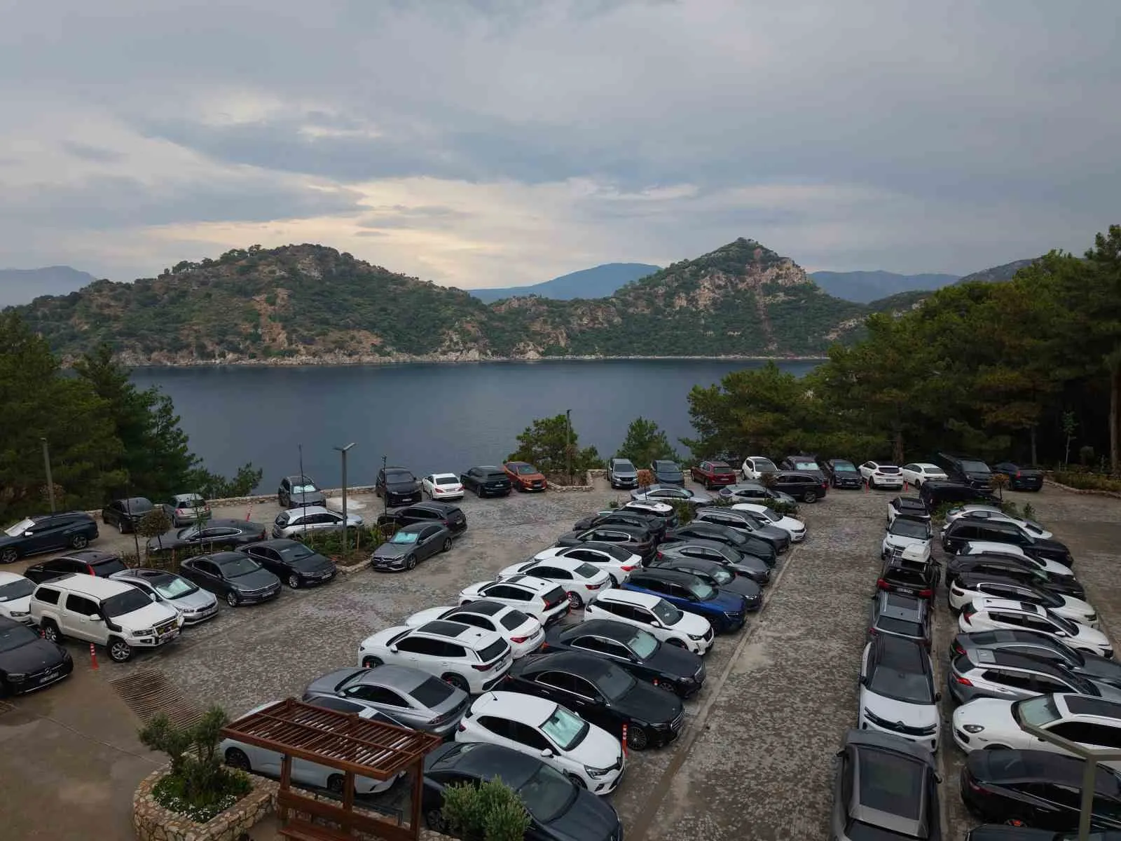 Marmaris’te turizmde durgunluk tartışılırken o tesiste adım atacak yer kalmadı