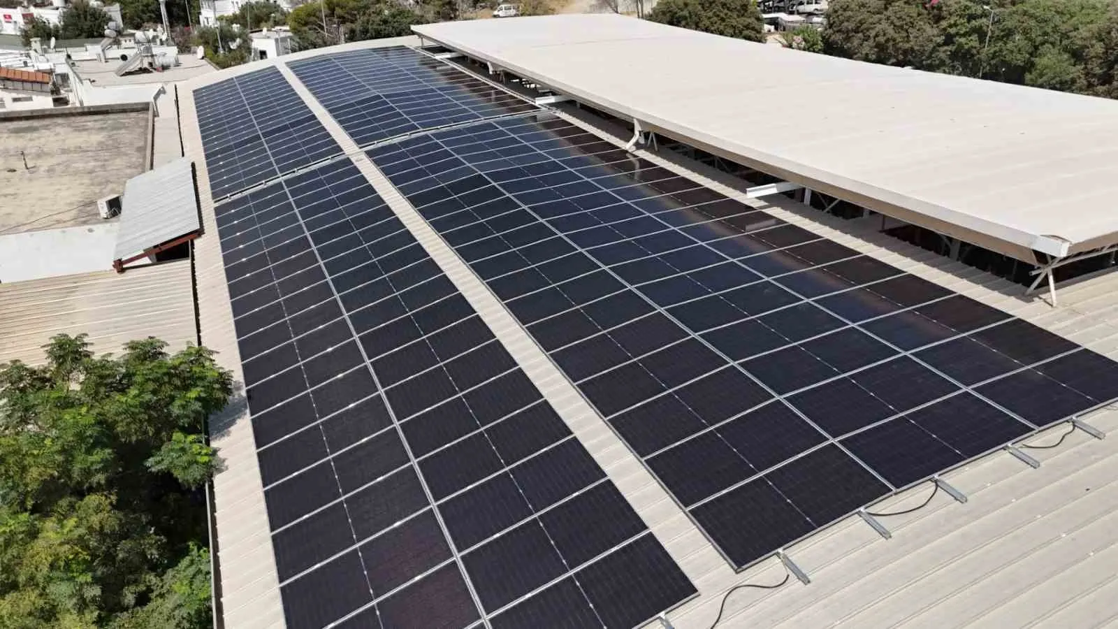 Bodrum’da güneş enerjisi bereketi: 106 bin kWh üretimle doğa nefes aldı