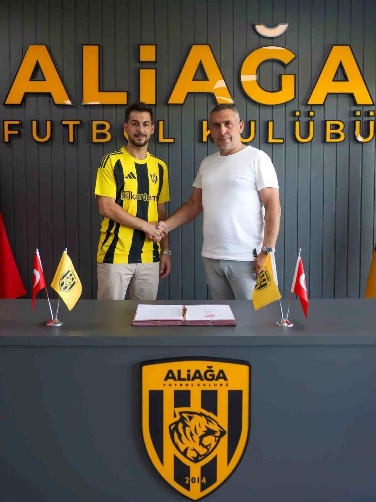 Aliağa FK’dan çifte imza: Orta sahaya deneyimli takviye
