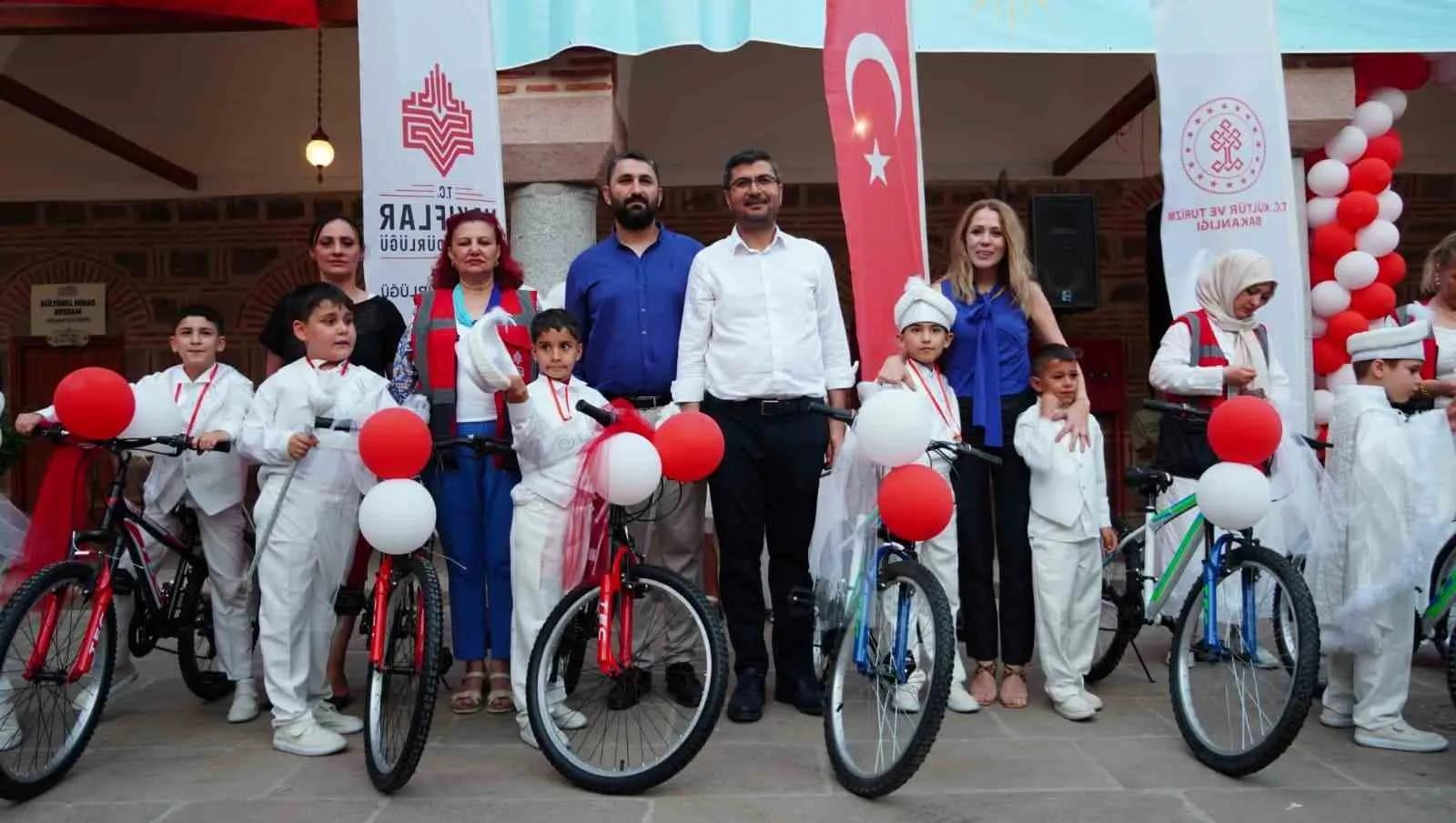 Ecdat mirası asırlara meydan okuyor: 530 yıllık gelenek Manisa’da hayat buldu