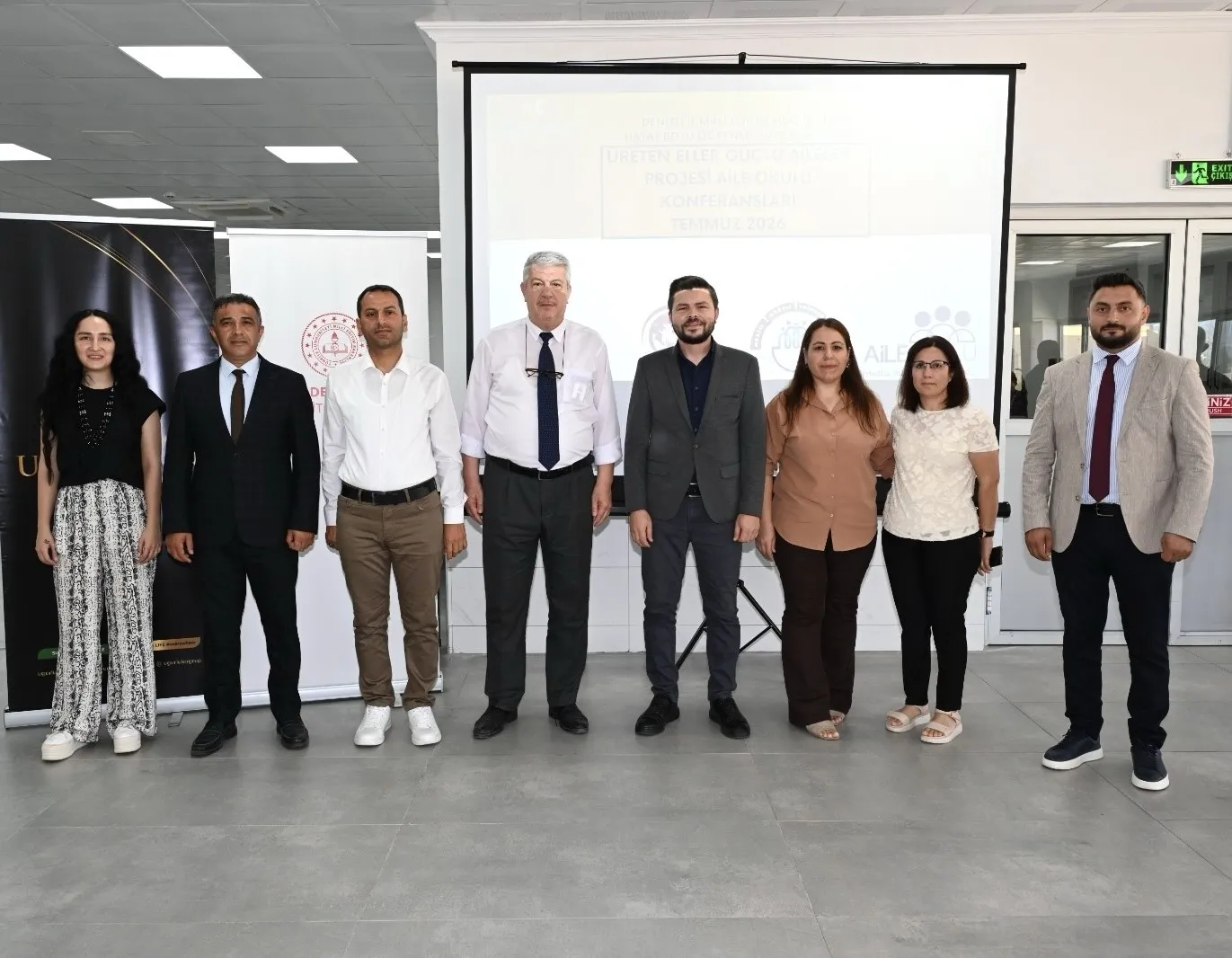 Fabrika çatısı altında okul heyecanı: 400 çalışana rehberlik eğitimi