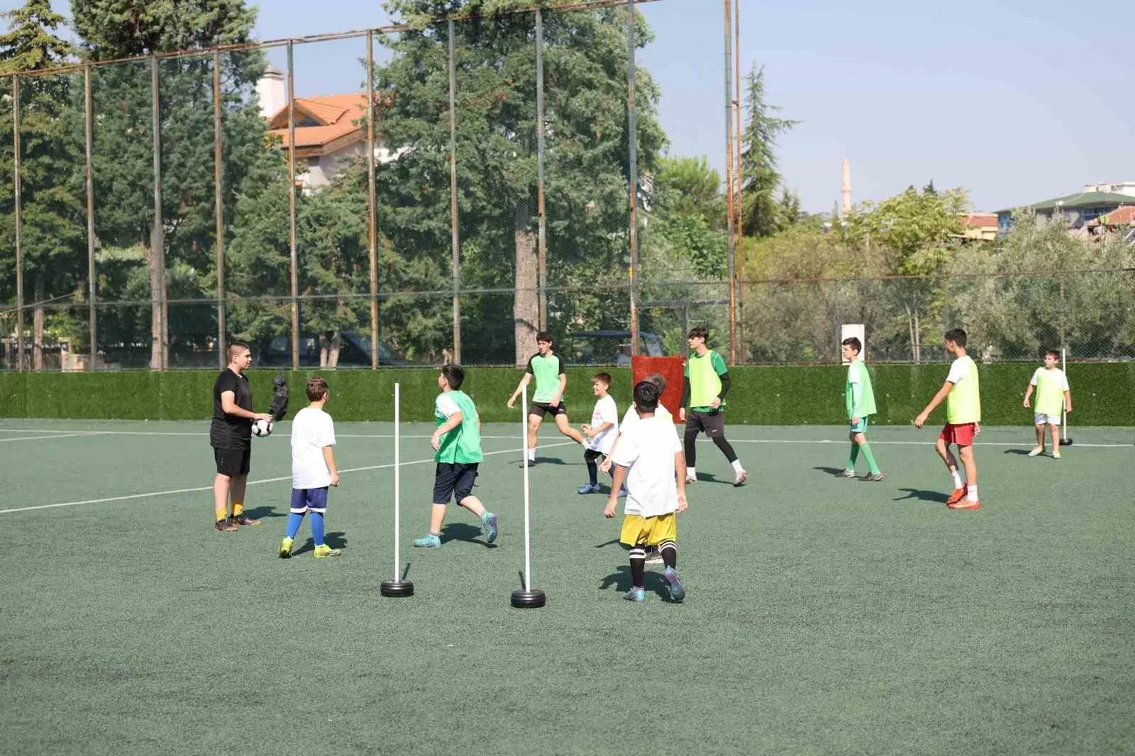 Denizli’nin genç eldivenleri Merkezefendi’de parlıyor: Sahada büyük heyecan