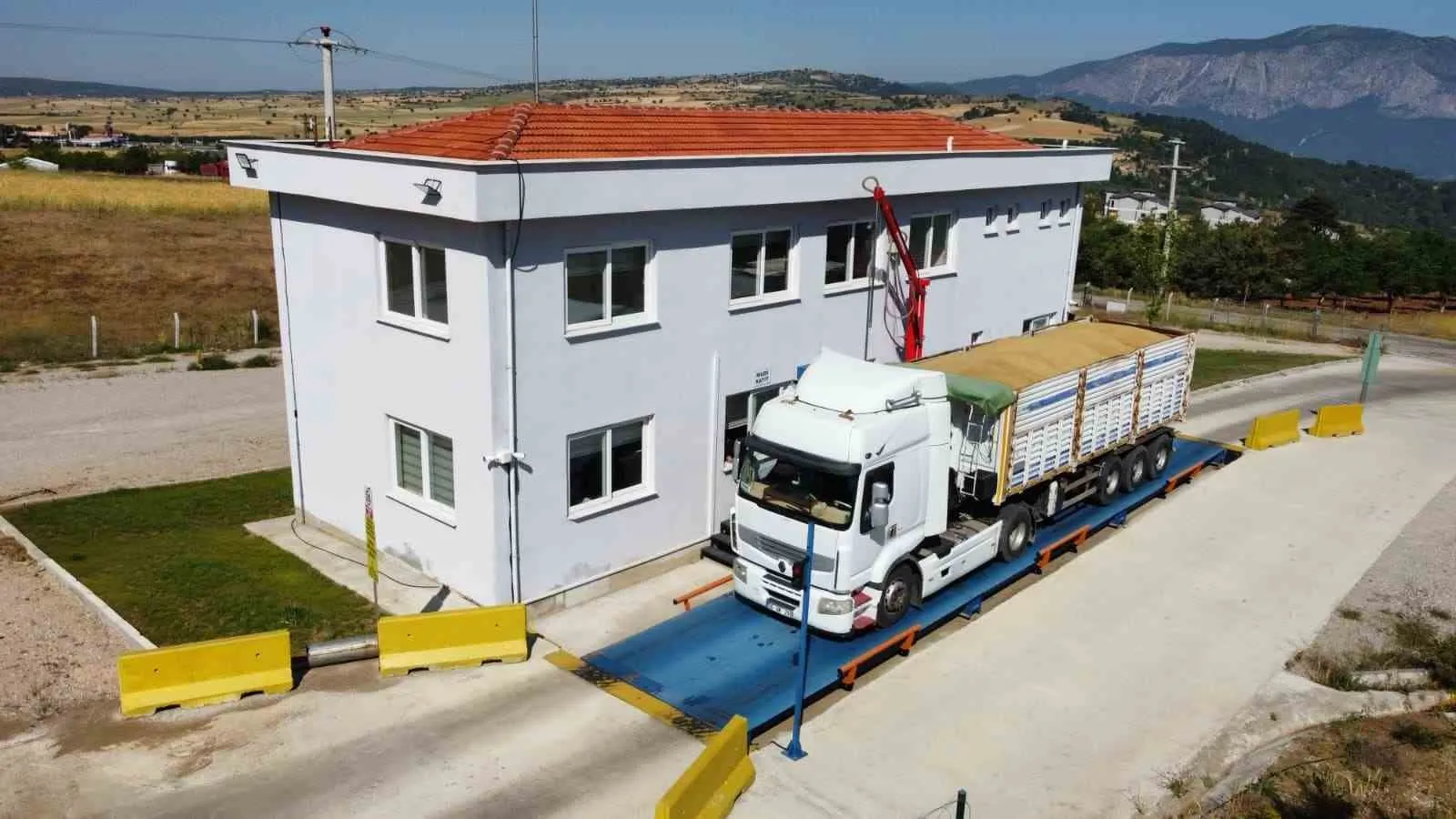 Denizli tarımında stratejik hamle: 45 bin tonluk ürün güvence altına alındı