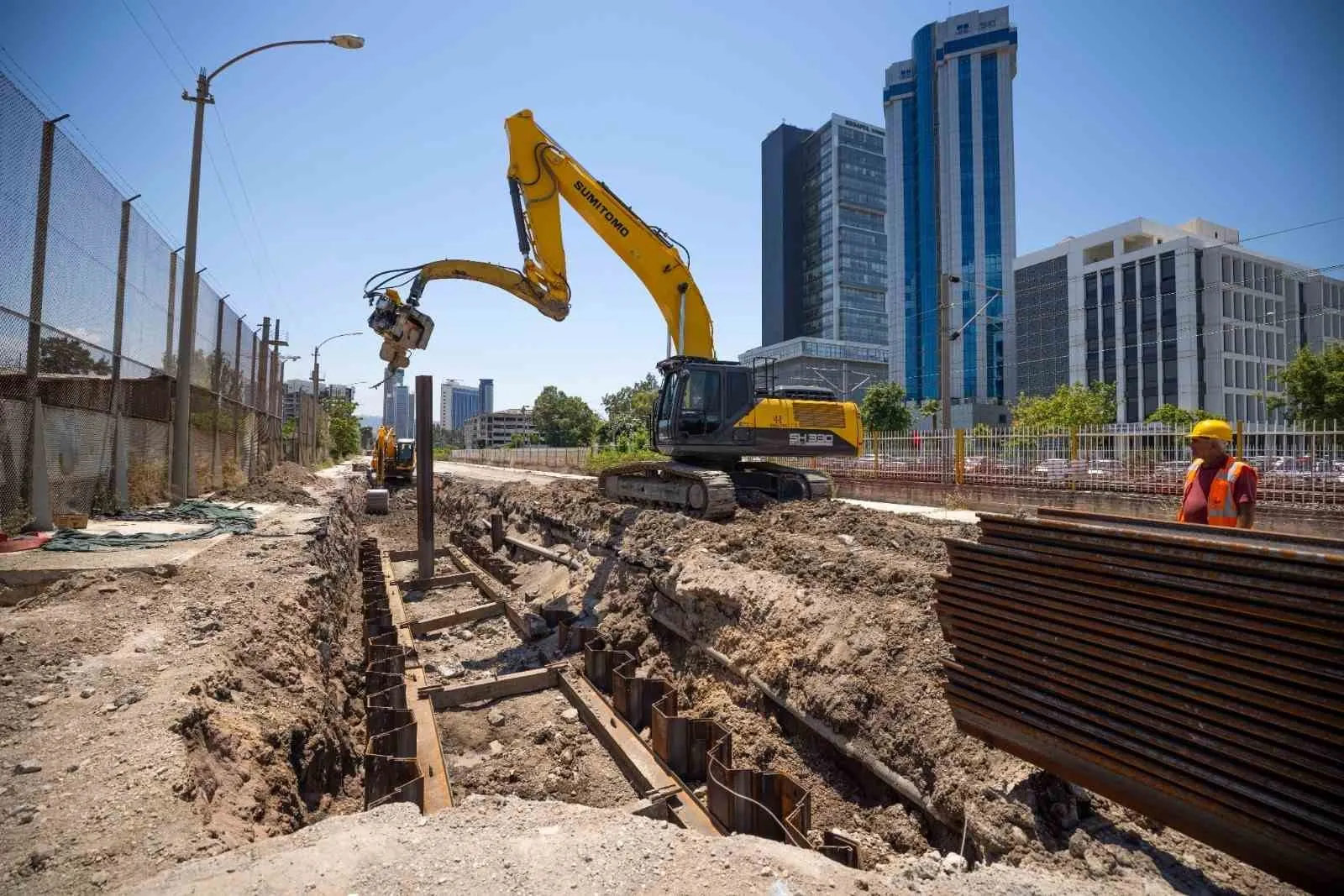 İzmir'in yer altı röntgeni çekiliyor: 140 kilometrelik dev dönüşüm başlıyor