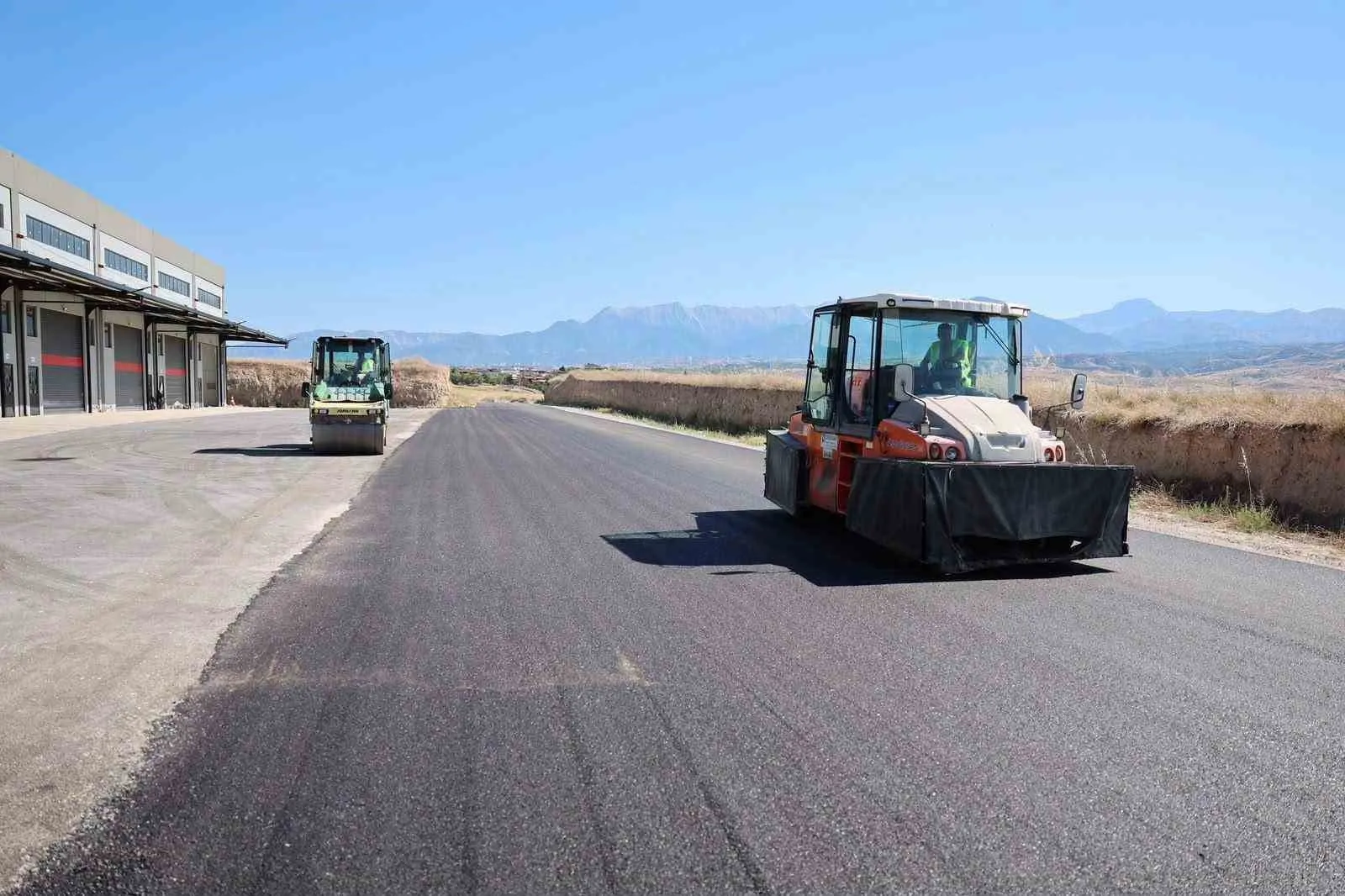 Merkezefendi’de dev ulaşım hamlesi: 68 milyonluk yatırımla yollar yenileniyor