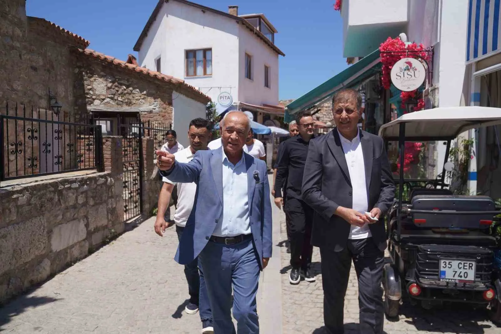 Seferihisar’da saha mesaisi: Başkan Tugay’dan yeni dönem müjdesi