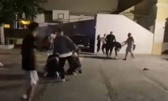 Kuşadası'nda otopark krizi: Saat tartışması yumruklu kavgaya dönüştü