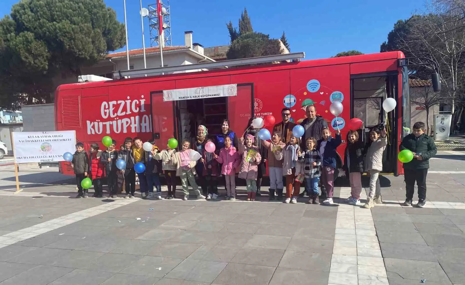 Manisa’nın yeni sosyal çekim merkezi: Yarım milyonluk dev kütüphane