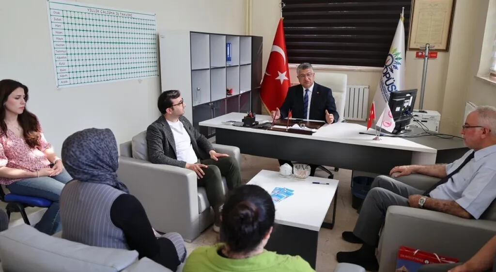 DPÜ Sürekli Eğitim Merkezi’nde nöbet değişimi: Prof. Dr. Mercin koltuğu devraldı