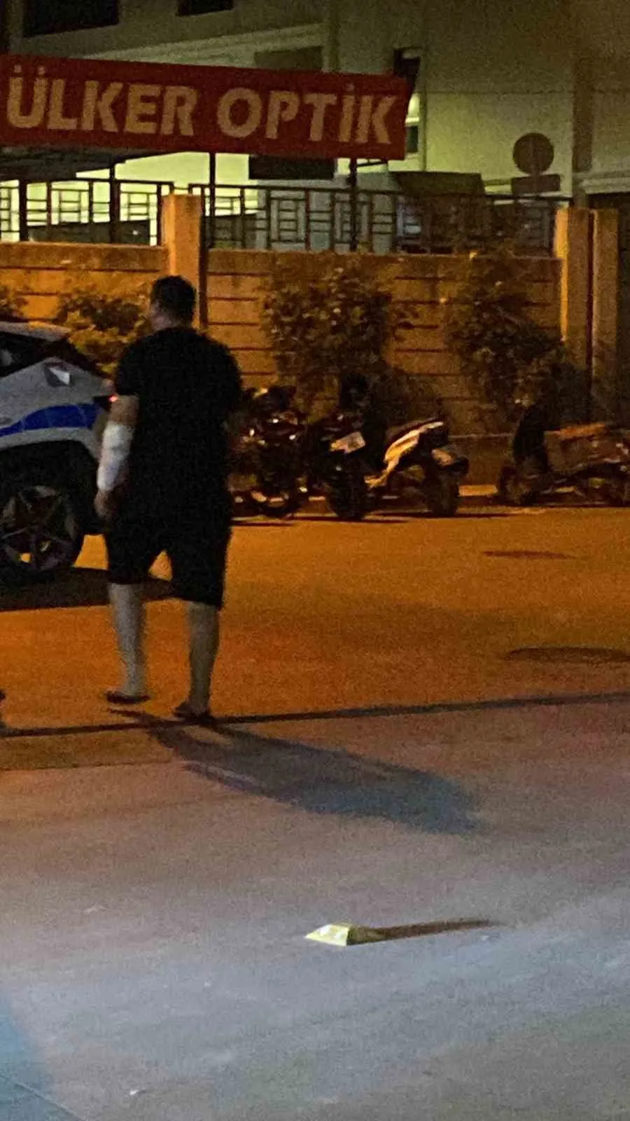 Nazilli'de sokak ortasında bıçaklı hesaplaşma: Bir kişi yaralandı