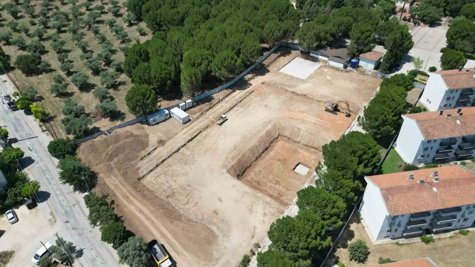 Muğla’da dilsiz dostlar için dev sağlık üssü: Milas’ta ilk kazma vuruldu
