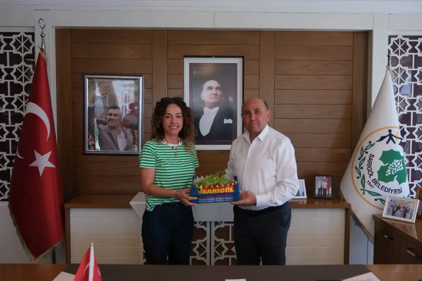 Sarıgöl’ün çehresi değişiyor: Parklar baştan aşağı yenileniyor