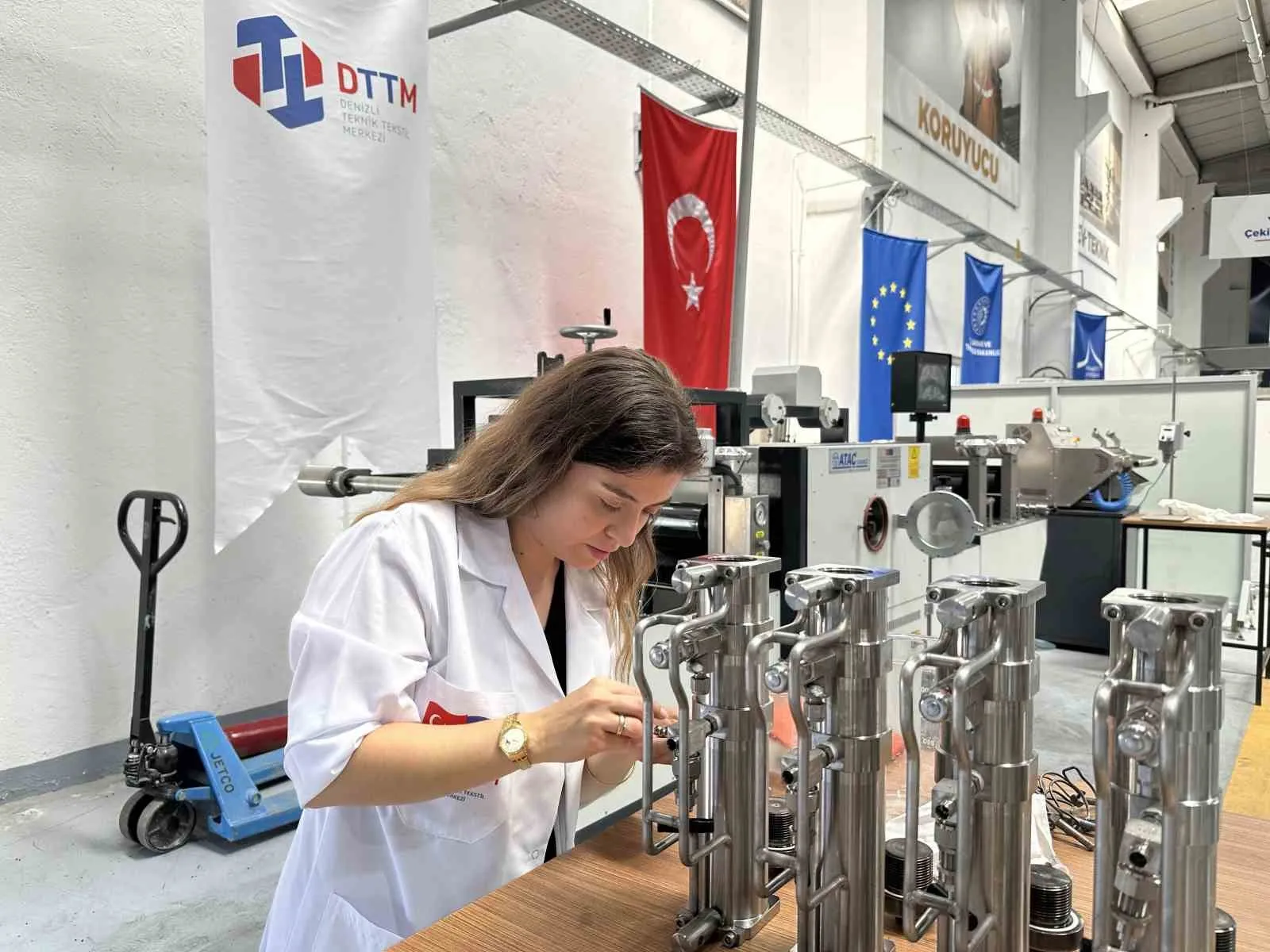 Denizli’den tekstil devrimine imza: Susuz boyama ile maliyetler düşüyor