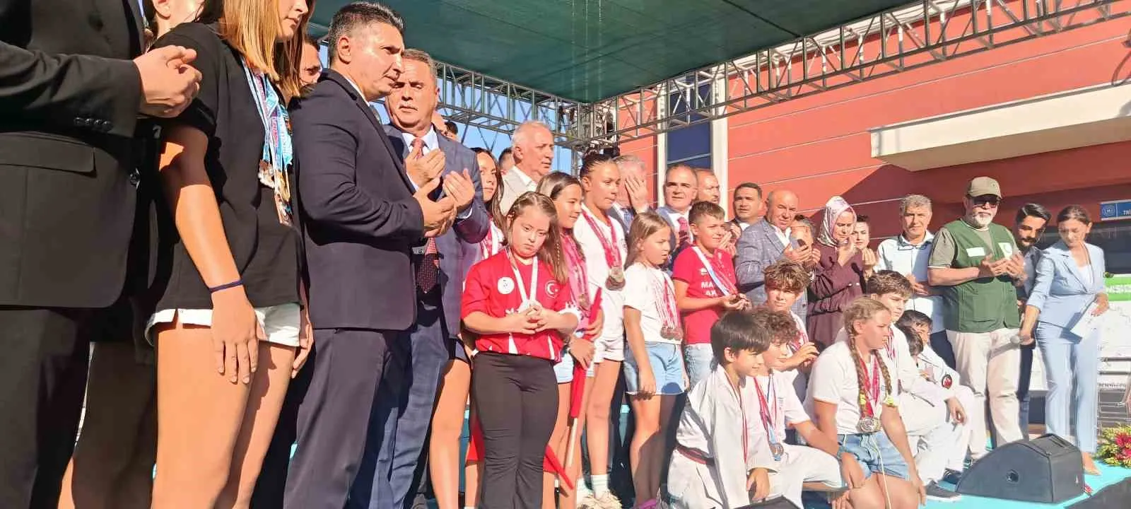 Marmaris’te spor devrimi: Olimpik havuz için düğmeye basıldı