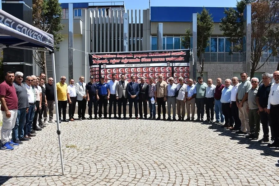 Salihli’de unutulmaz vefa: Şehitlerin aziz hatırası aşure kazanlarında yaşatıldı